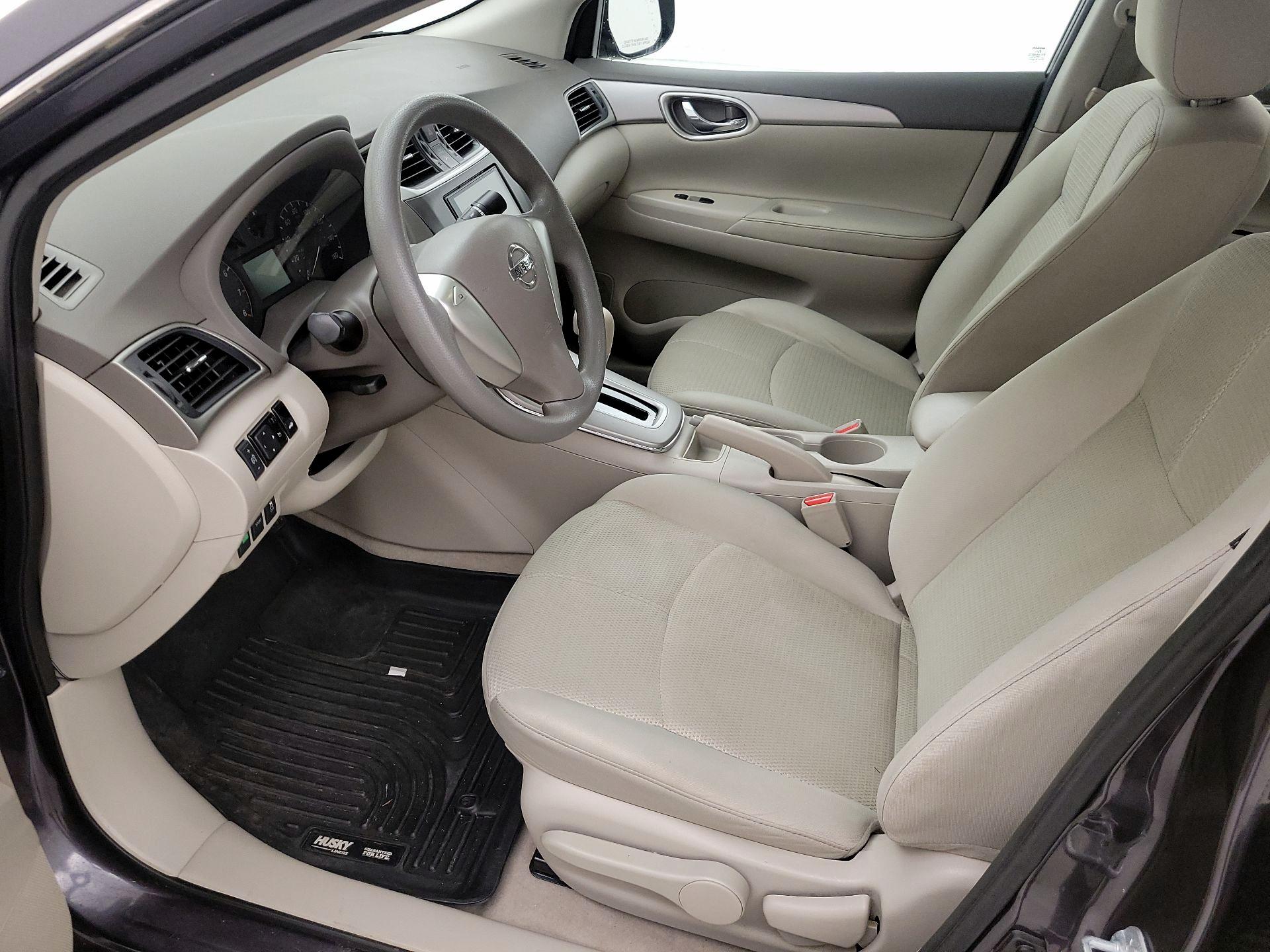 Thumbnail: 2014 Nissan Sentra - 11