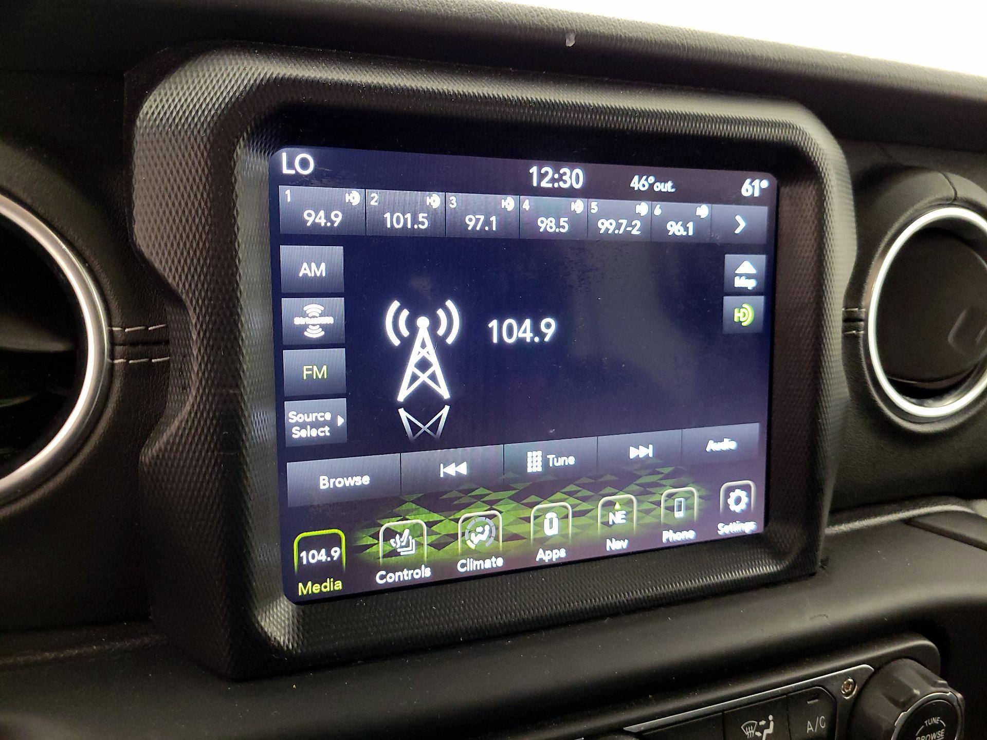 Thumbnail: 2020 Jeep Gladiator - 16