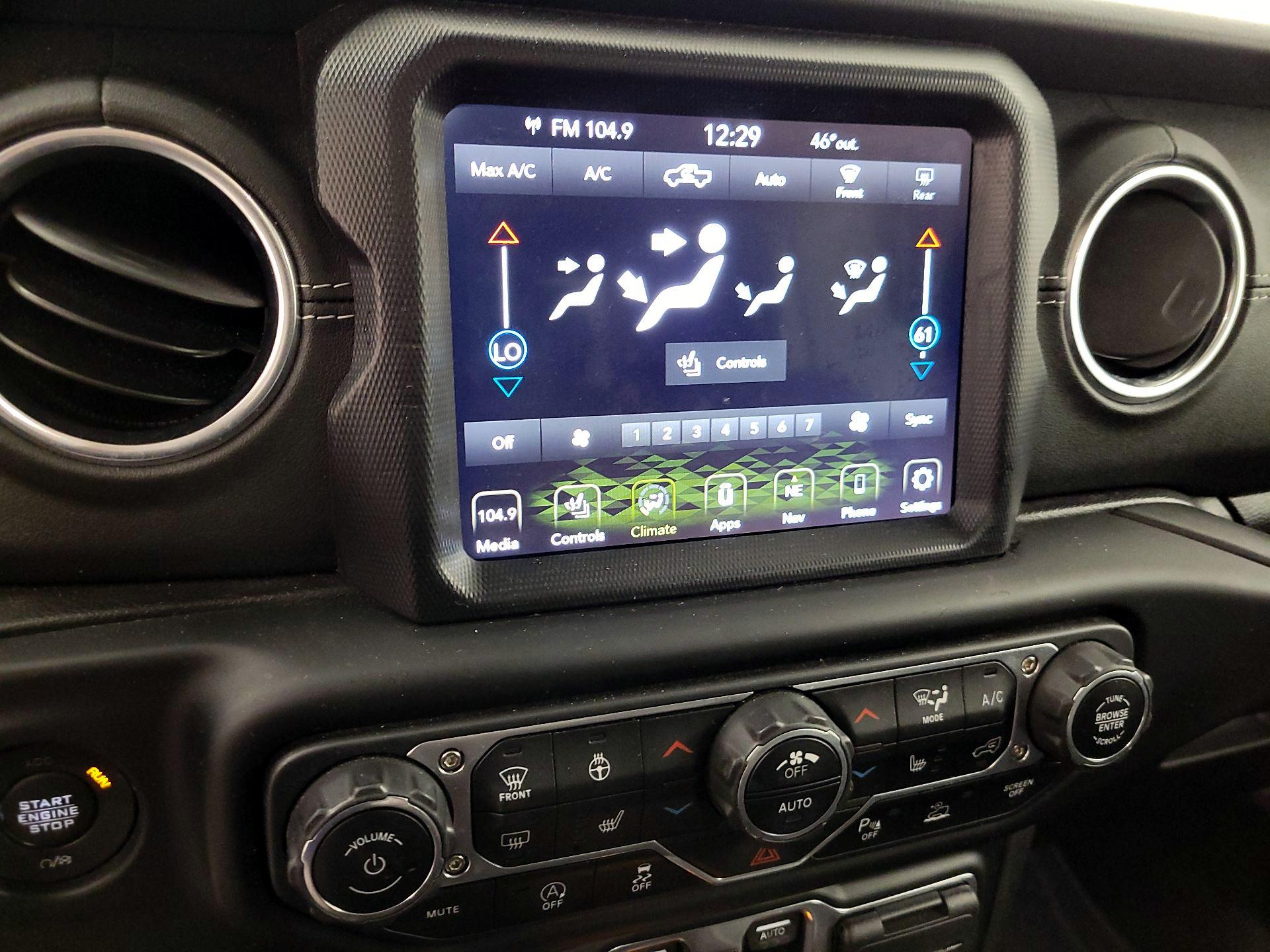 Thumbnail: 2020 Jeep Gladiator - 17