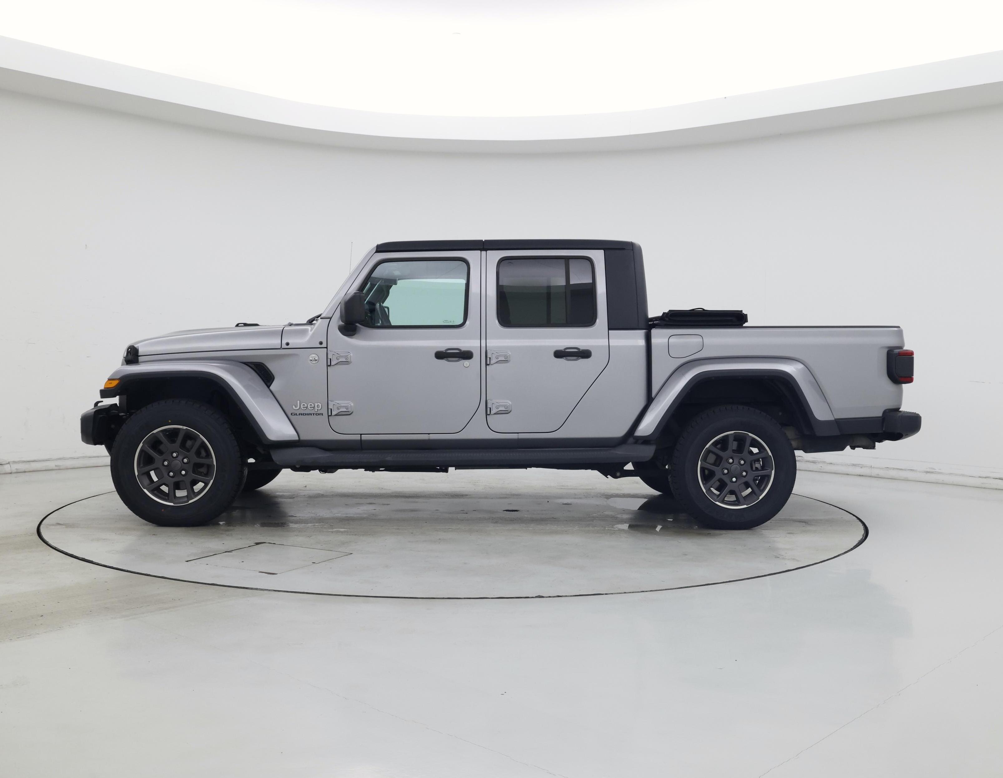 Thumbnail: 2020 Jeep Gladiator - 3