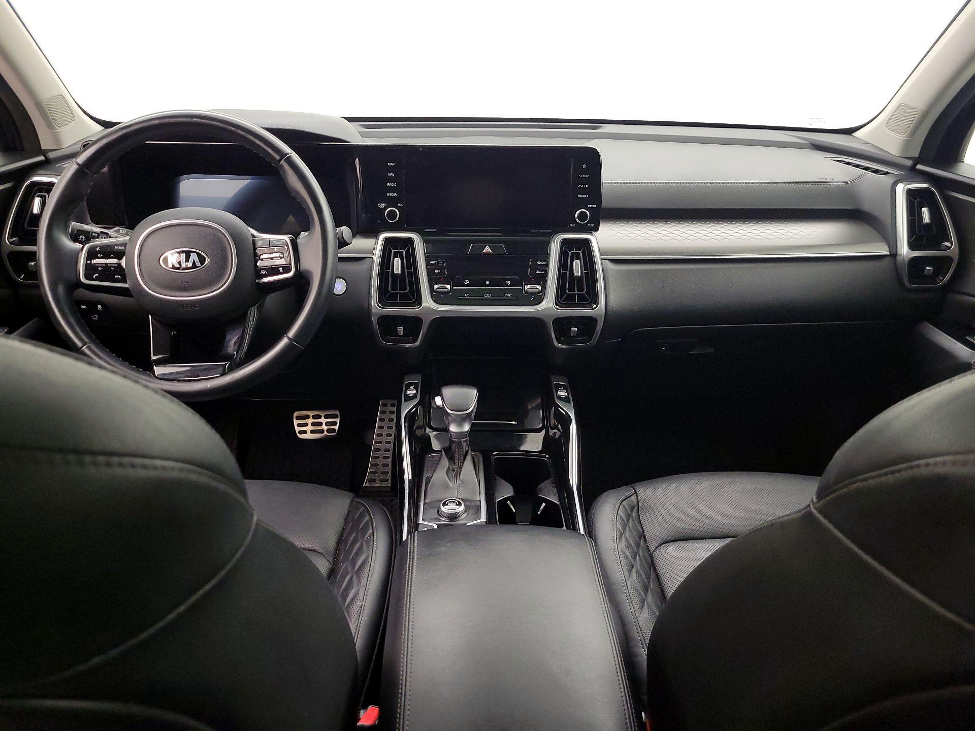 Thumbnail: 2021 Kia Sorento - 9