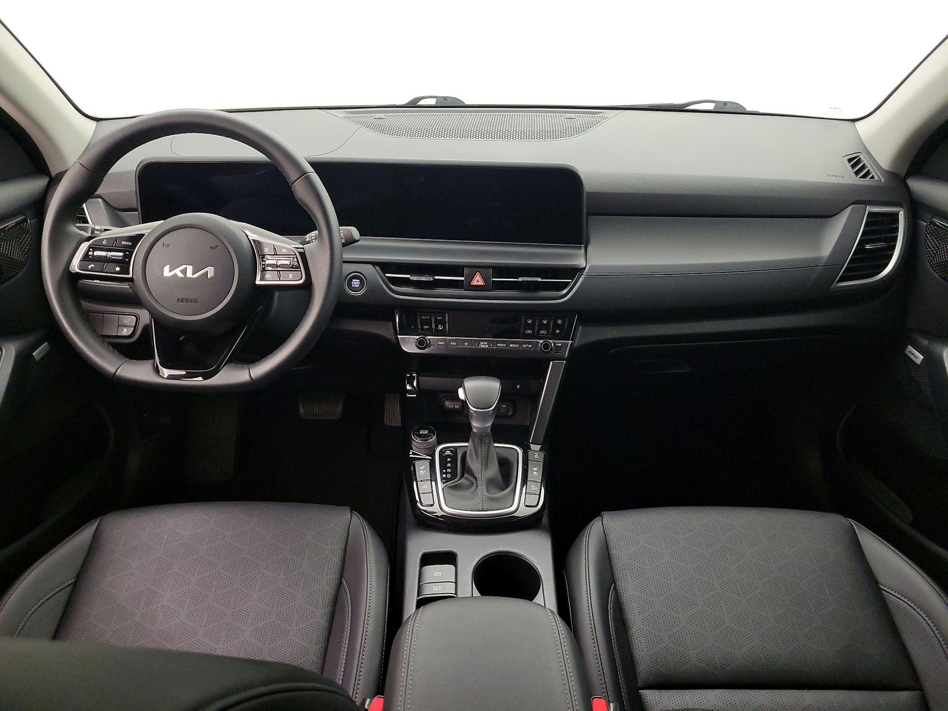 Thumbnail: 2024 Kia Seltos - 9