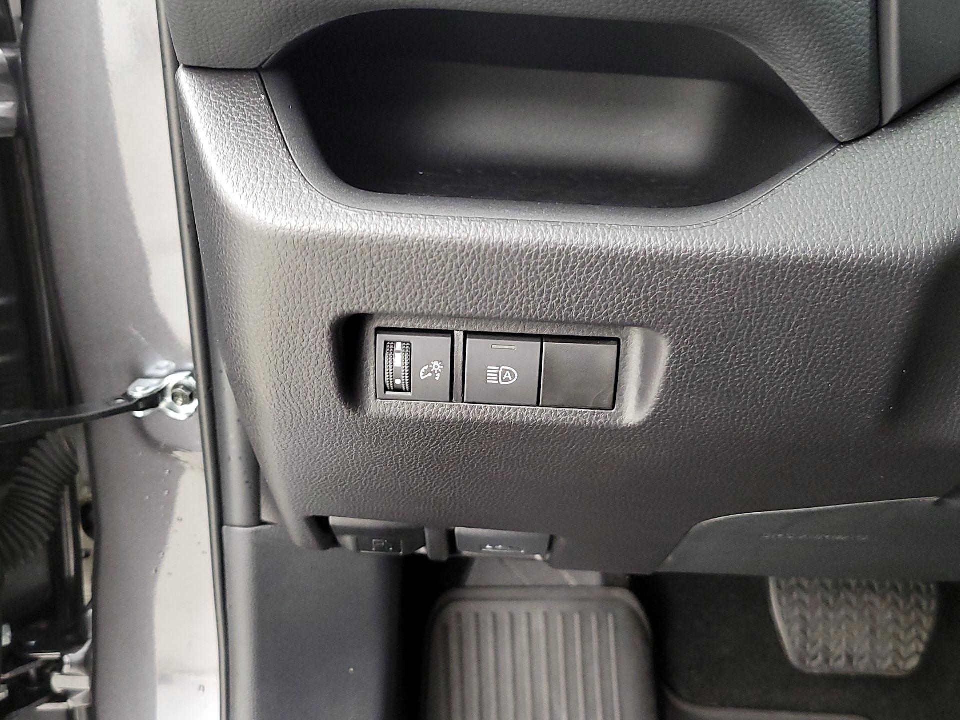 Thumbnail: 2025 Toyota RAV4 - 13