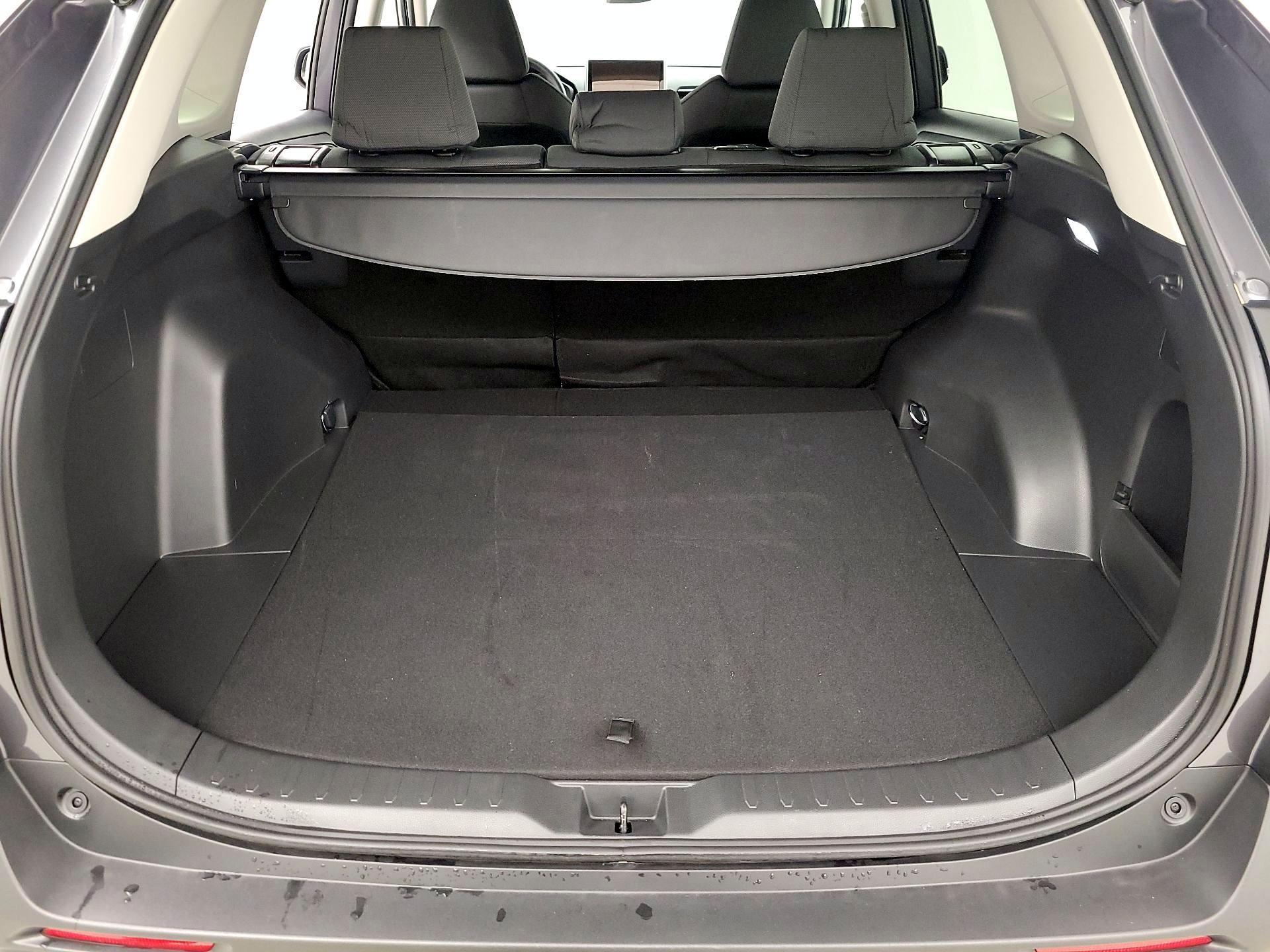 Thumbnail: 2025 Toyota RAV4 - 20