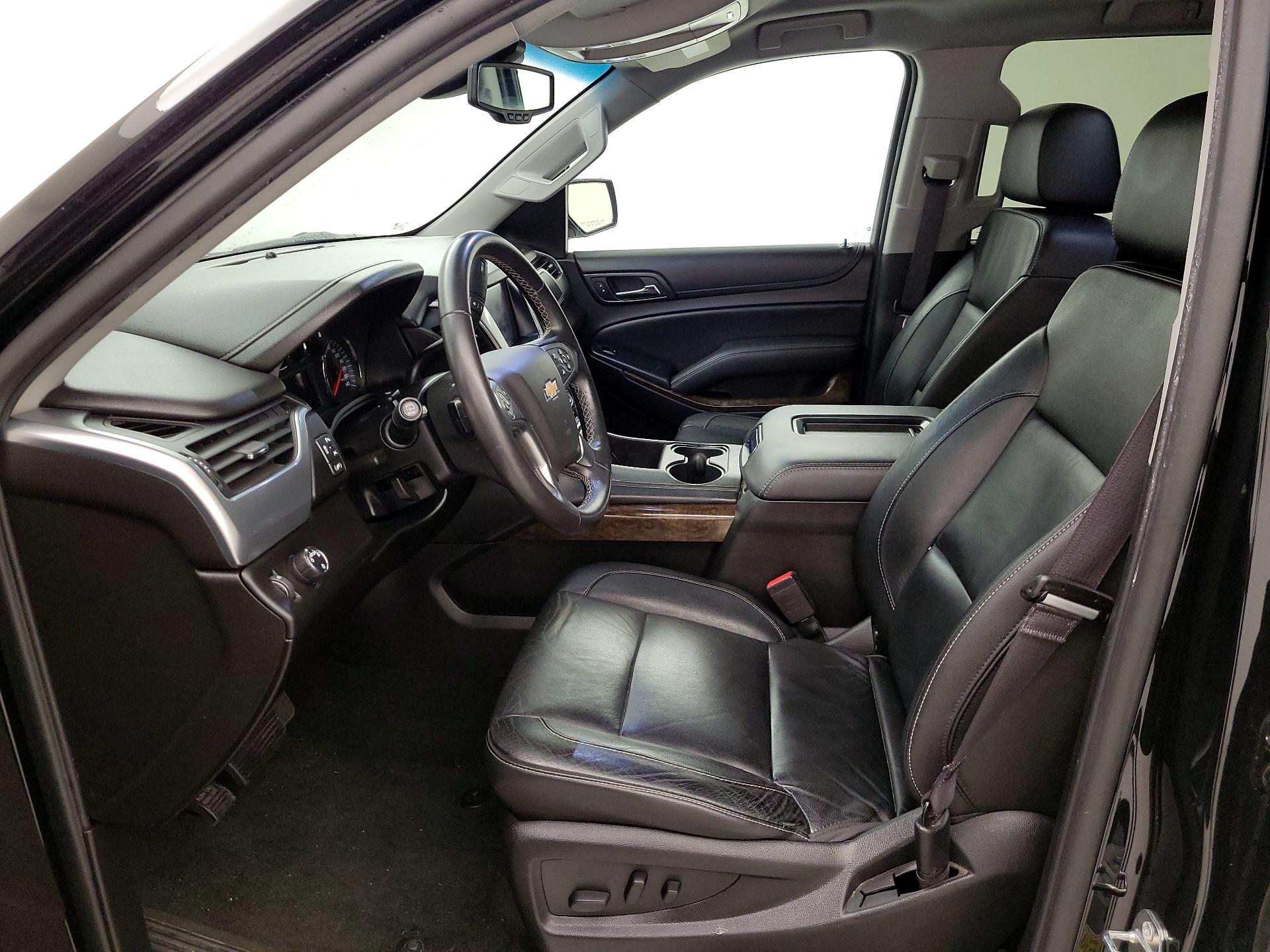 Thumbnail: 2017 Chevrolet Tahoe - 11