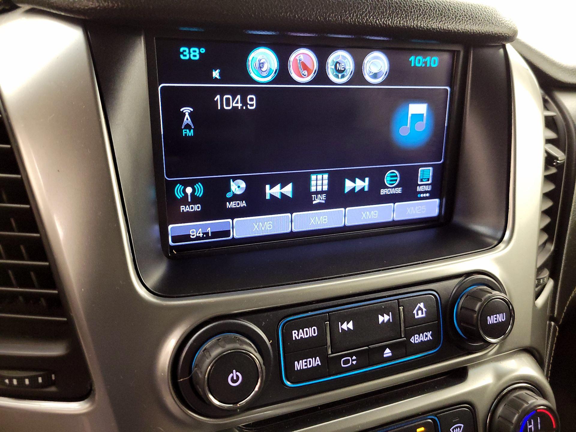 Thumbnail: 2017 Chevrolet Tahoe - 16