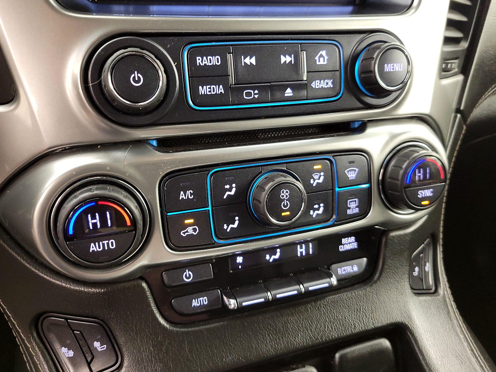 Thumbnail: 2017 Chevrolet Tahoe - 17