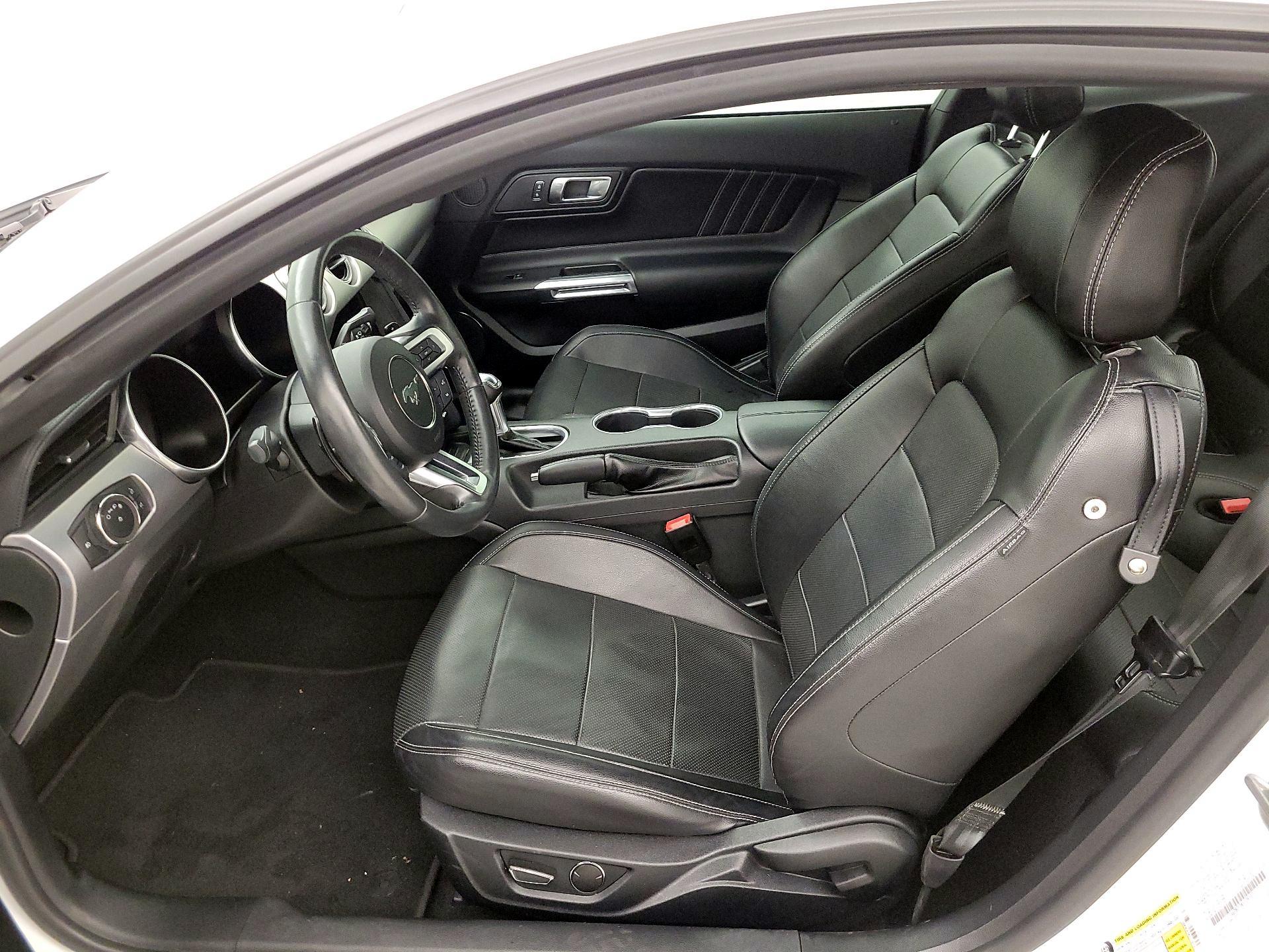 Thumbnail: 2019 Ford Mustang - 11