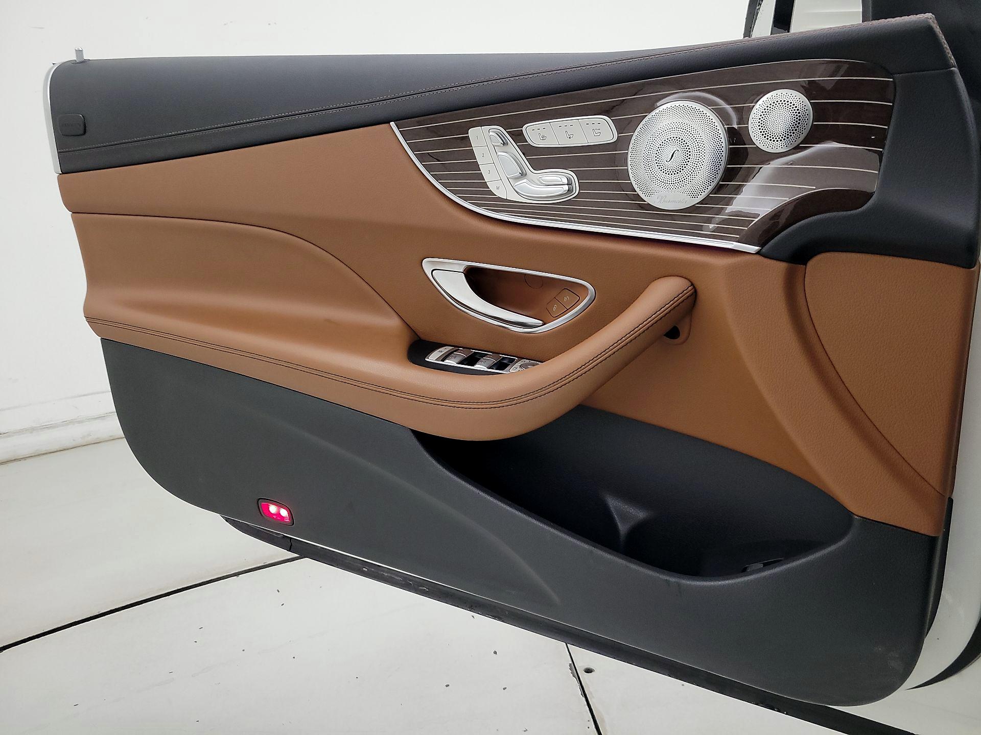 Thumbnail: 2018 Mercedes-Benz E-Class - 12