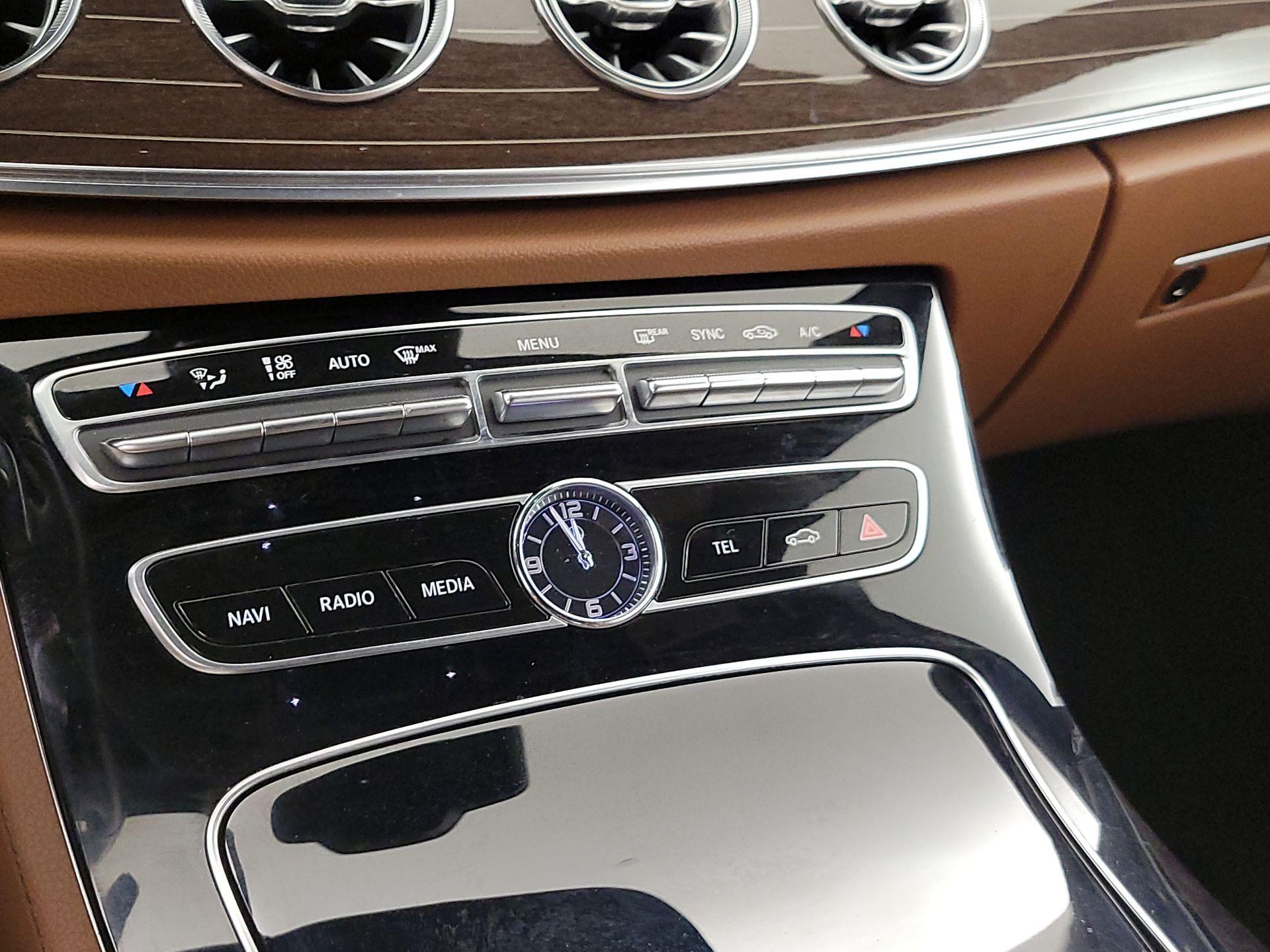 Thumbnail: 2018 Mercedes-Benz E-Class - 17