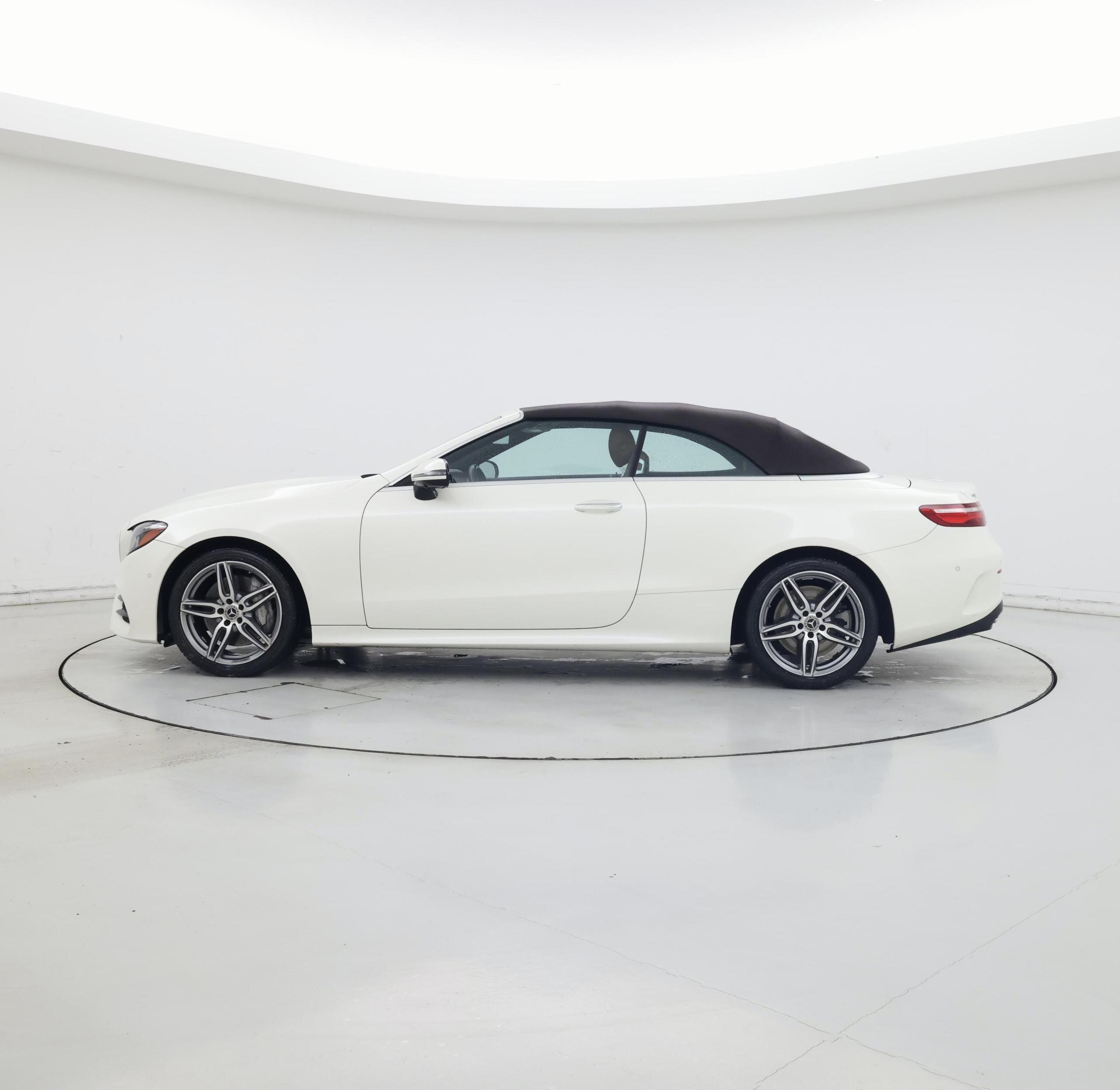 Thumbnail: 2018 Mercedes-Benz E-Class - 3