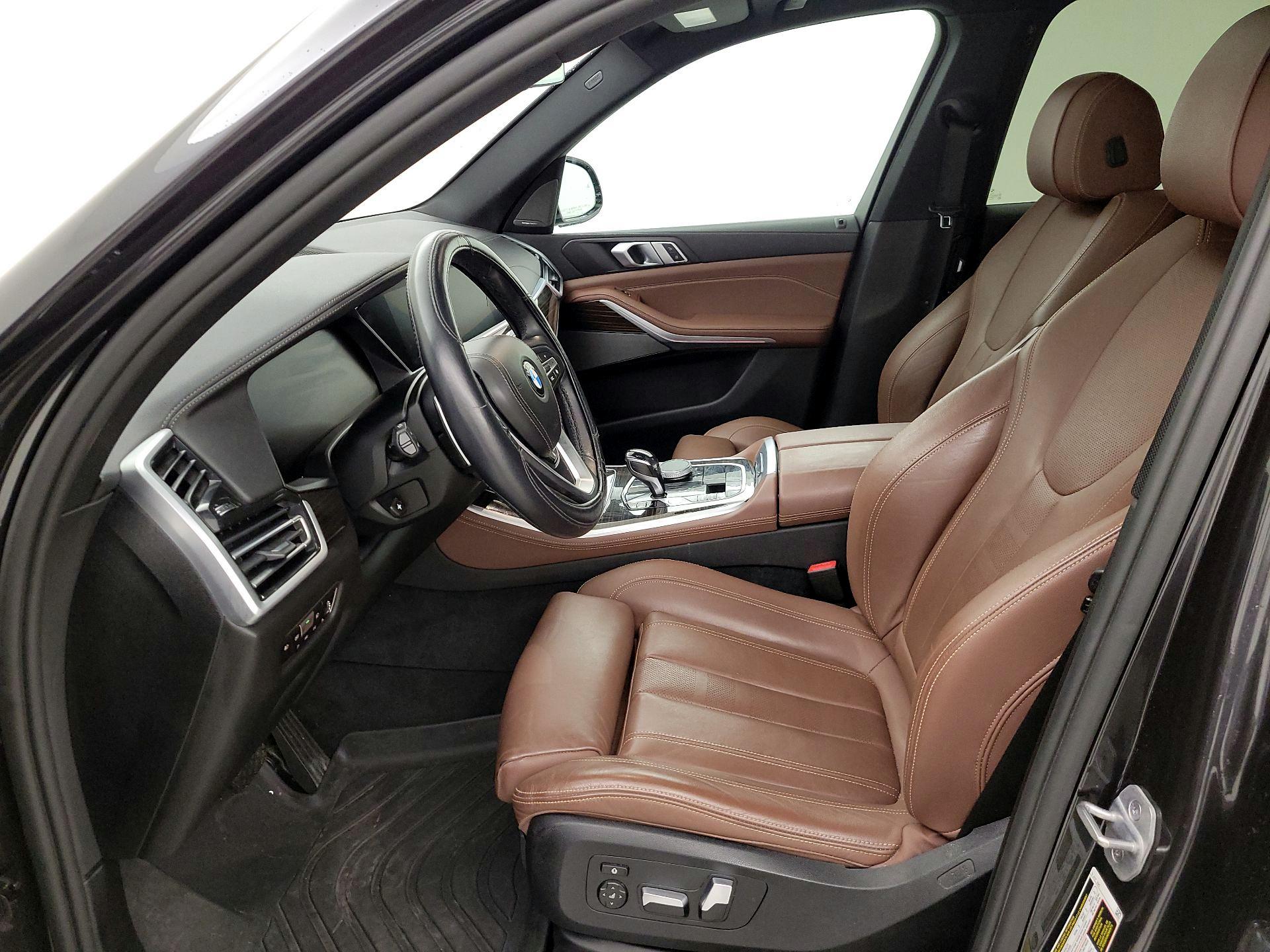 Thumbnail: 2021 BMW X5 - 11