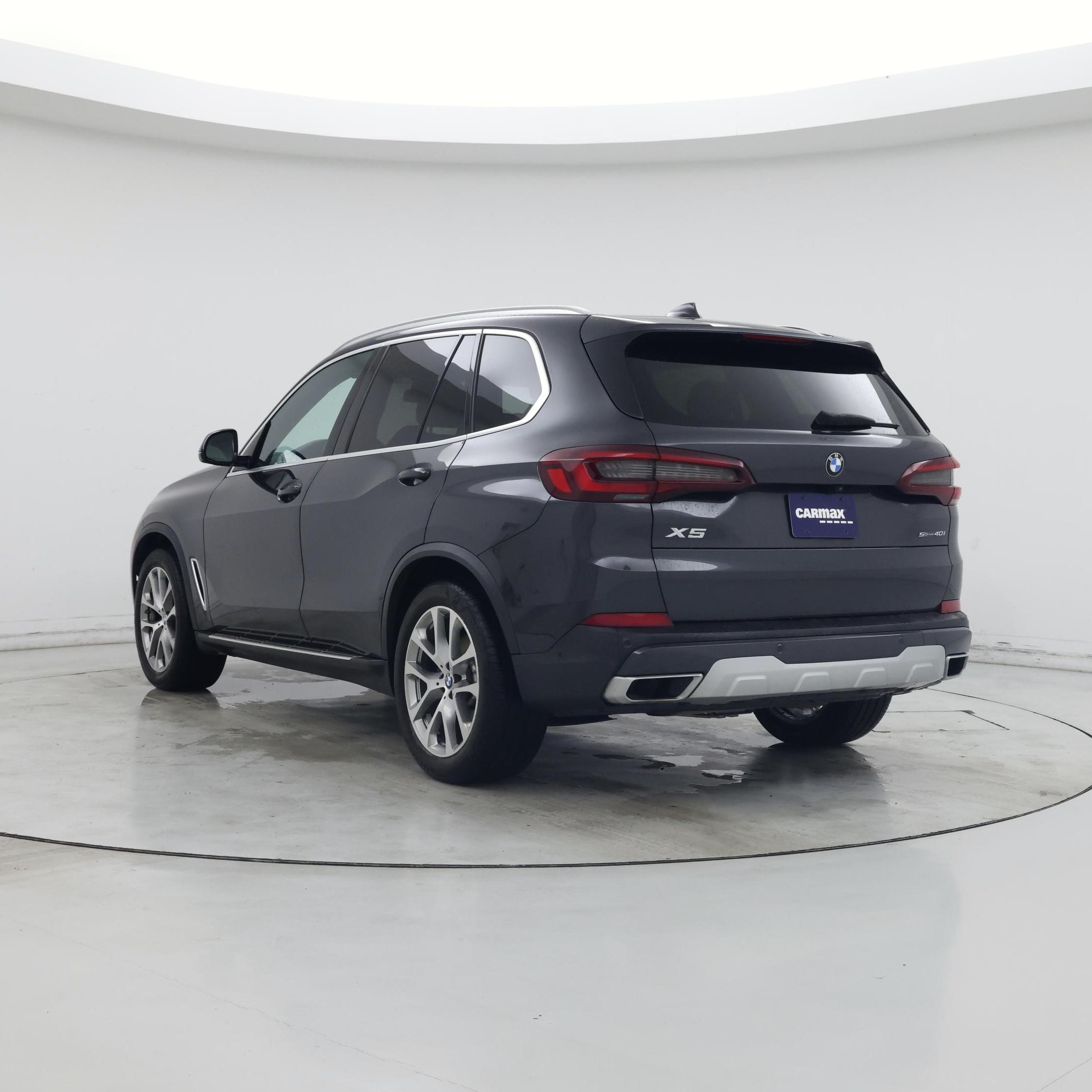 Thumbnail: 2021 BMW X5 - 2