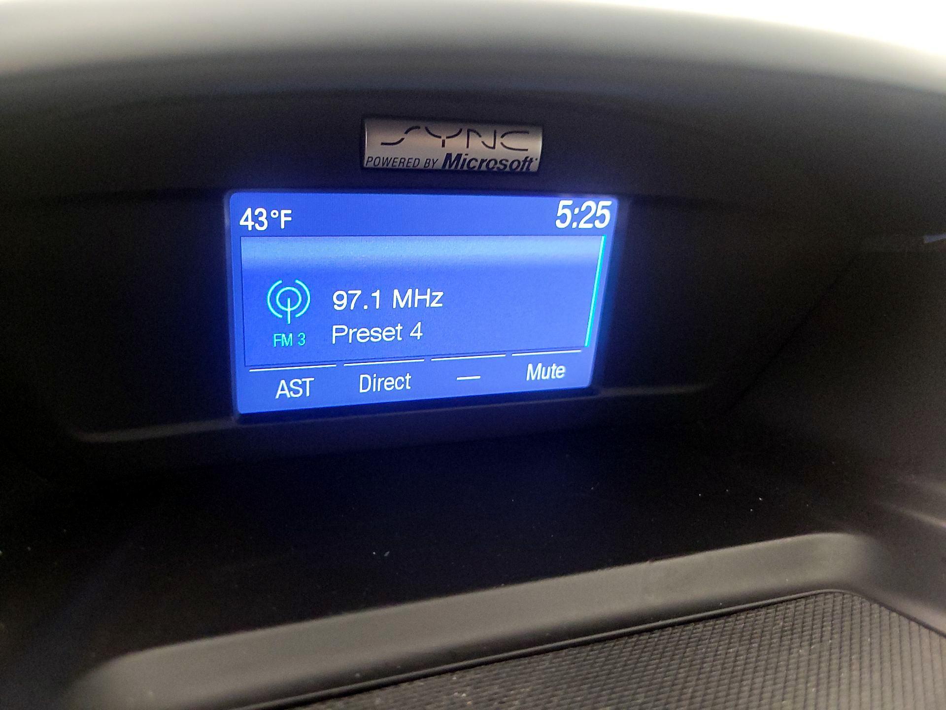 Thumbnail: 2014 Ford Escape - 15