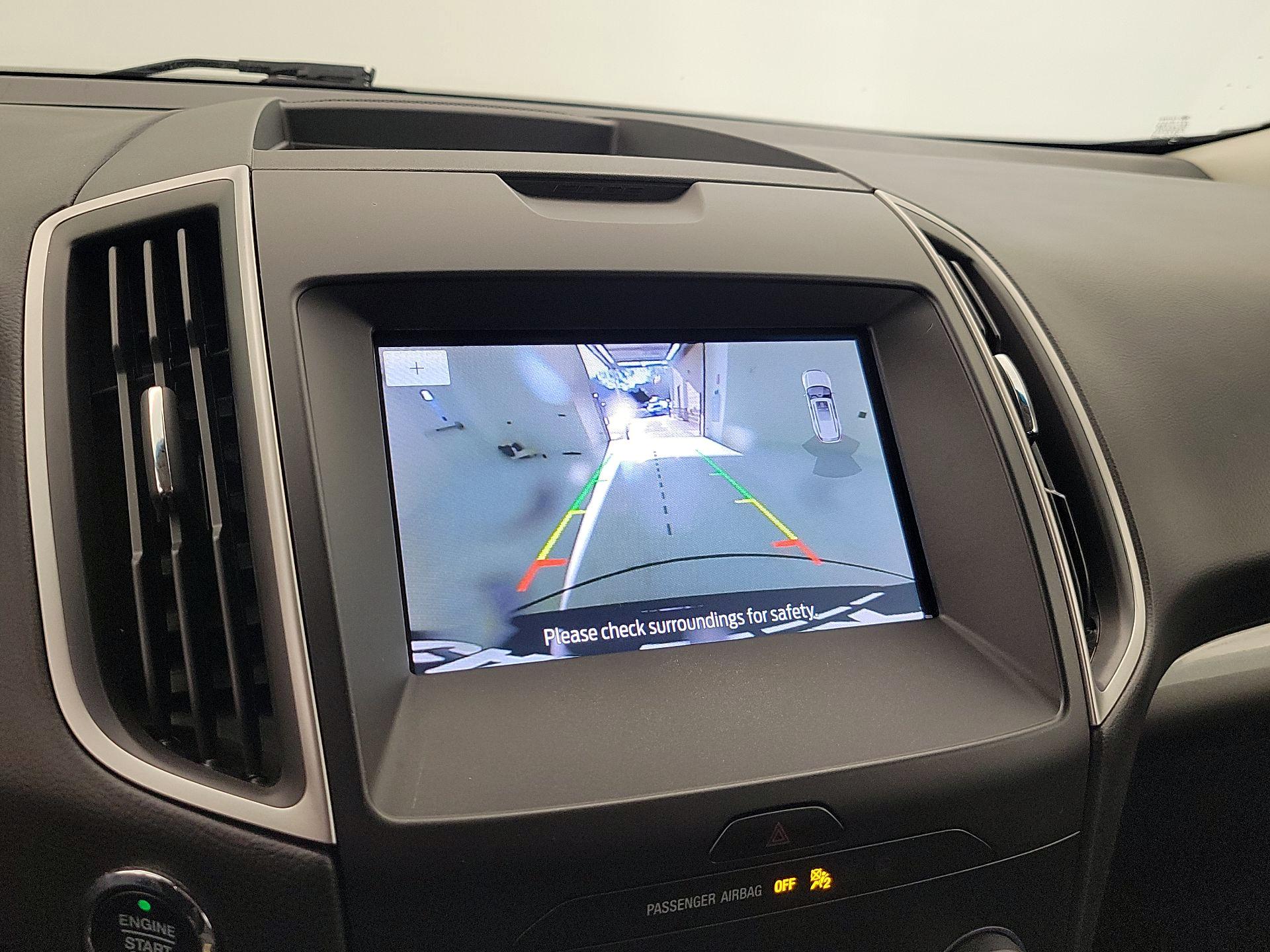 Thumbnail: 2020 Ford Edge - 14