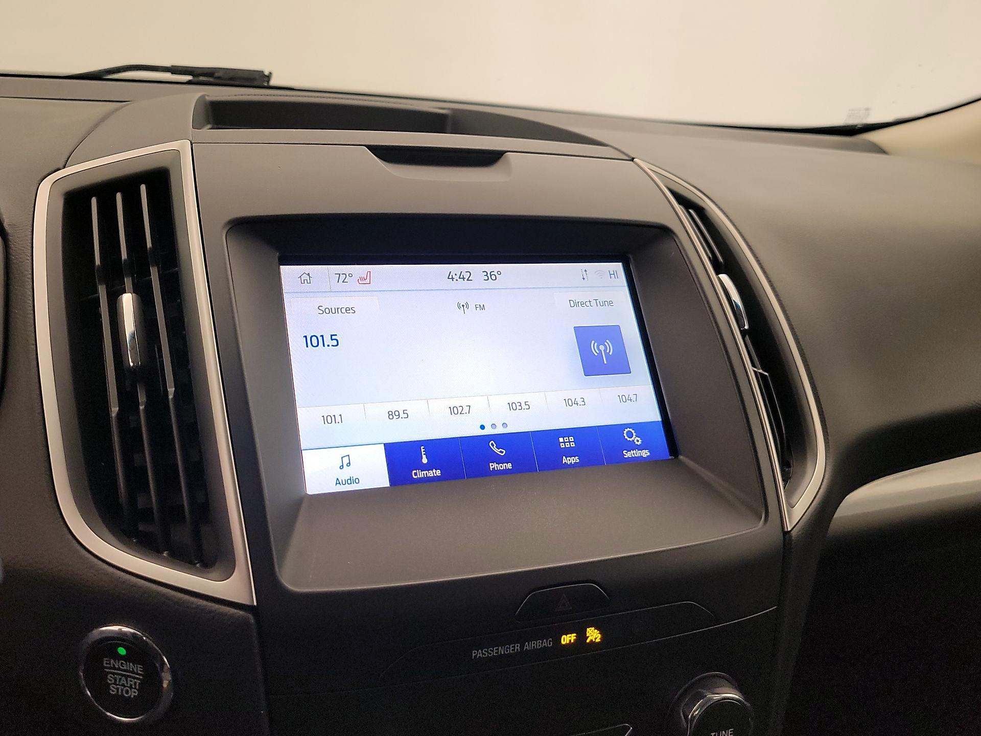 Thumbnail: 2020 Ford Edge - 15