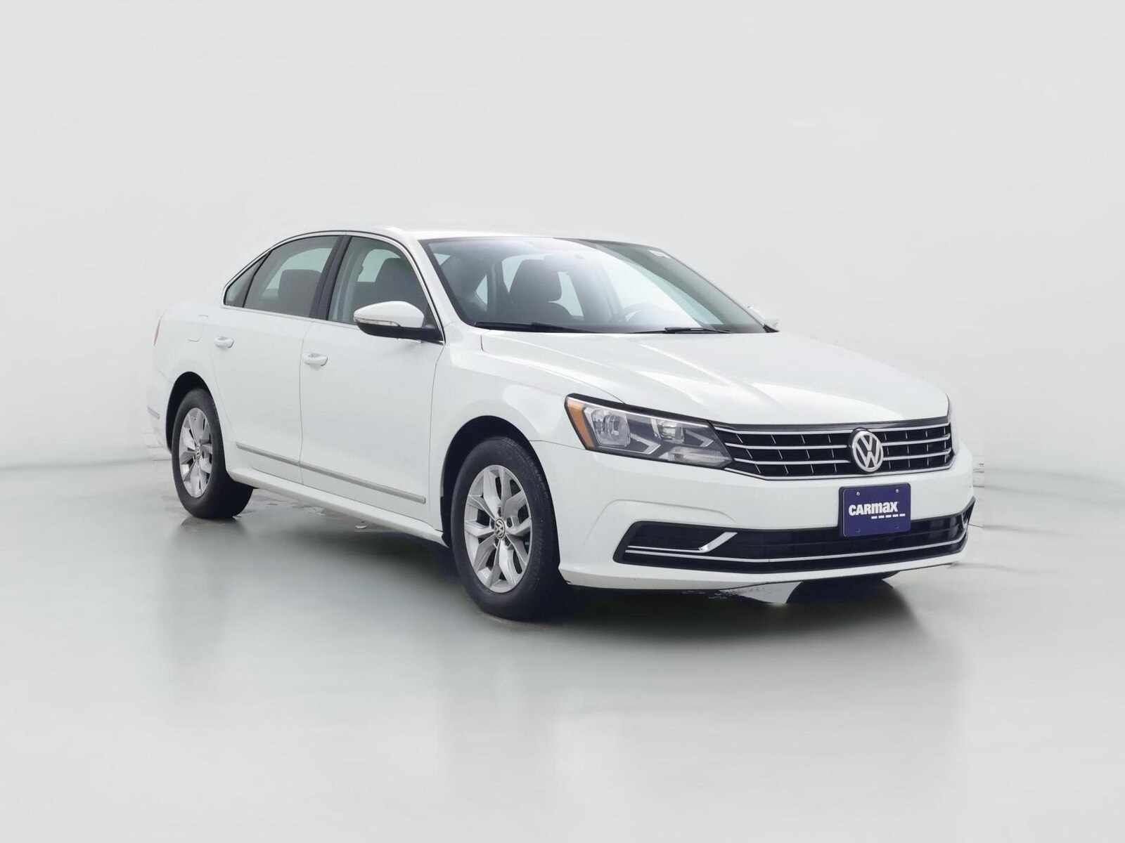 2017 Volkswagen Passat S