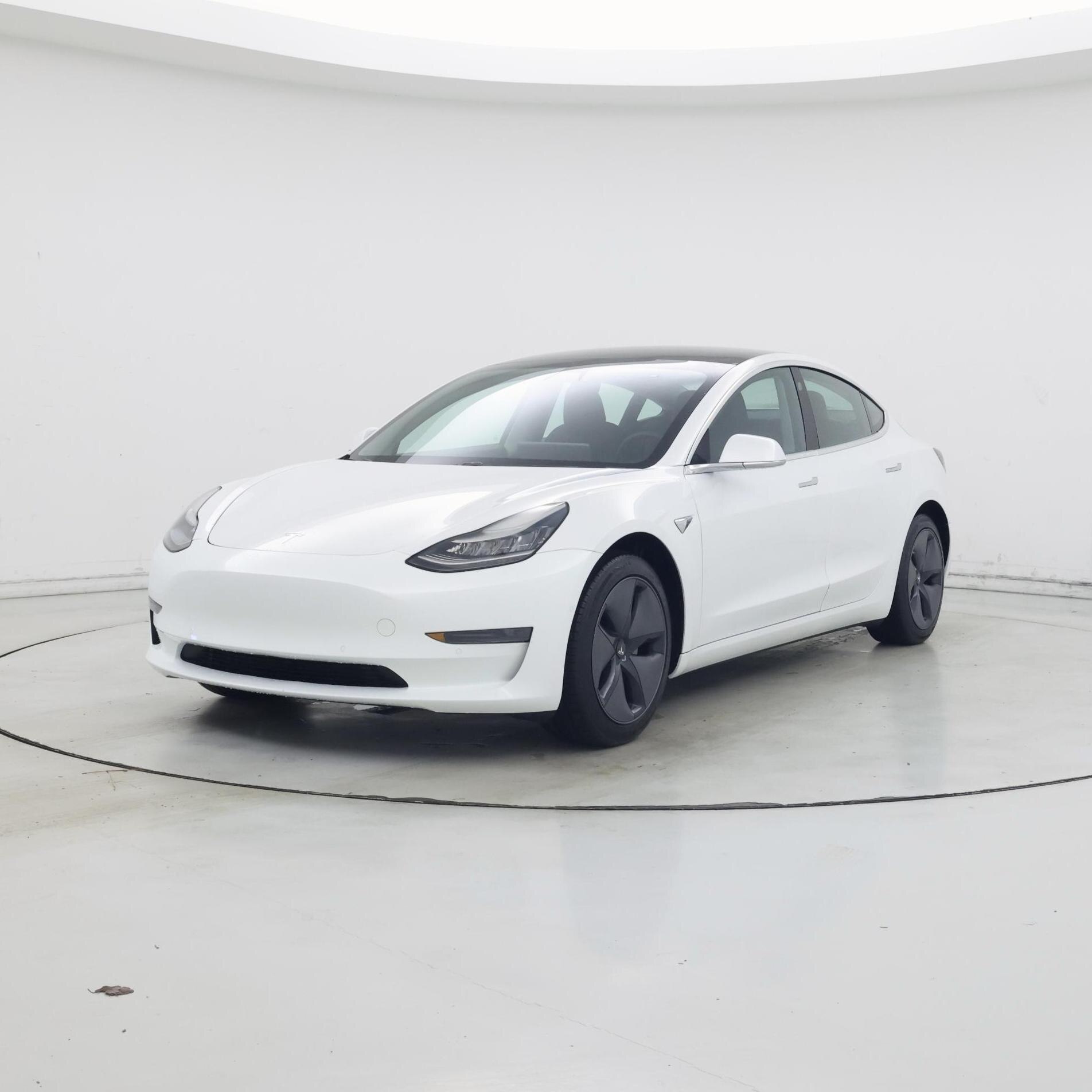 Thumbnail: 2020 Tesla Model 3 - 4