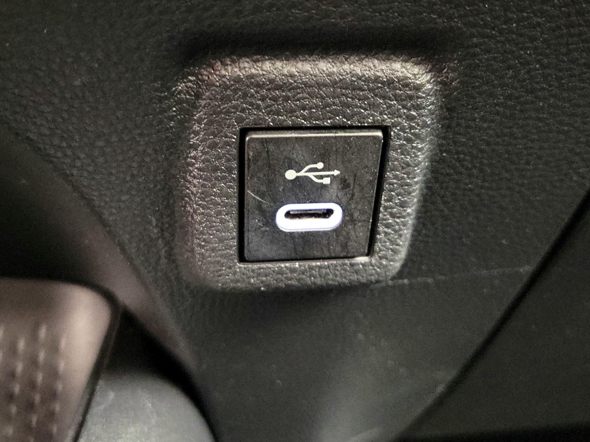 Thumbnail: 2024 Toyota Corolla - 18