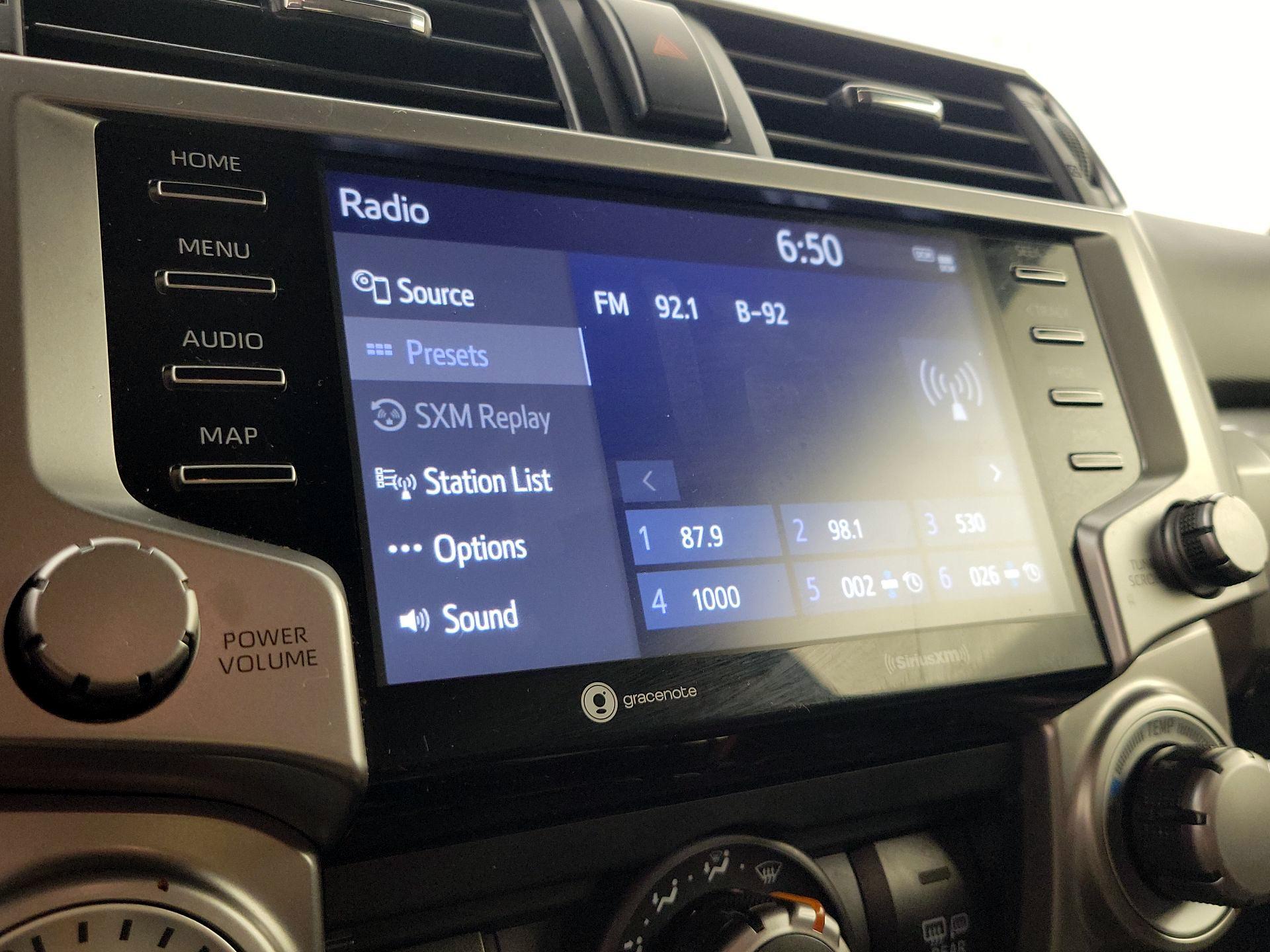 Thumbnail: 2020 Toyota 4Runner - 15