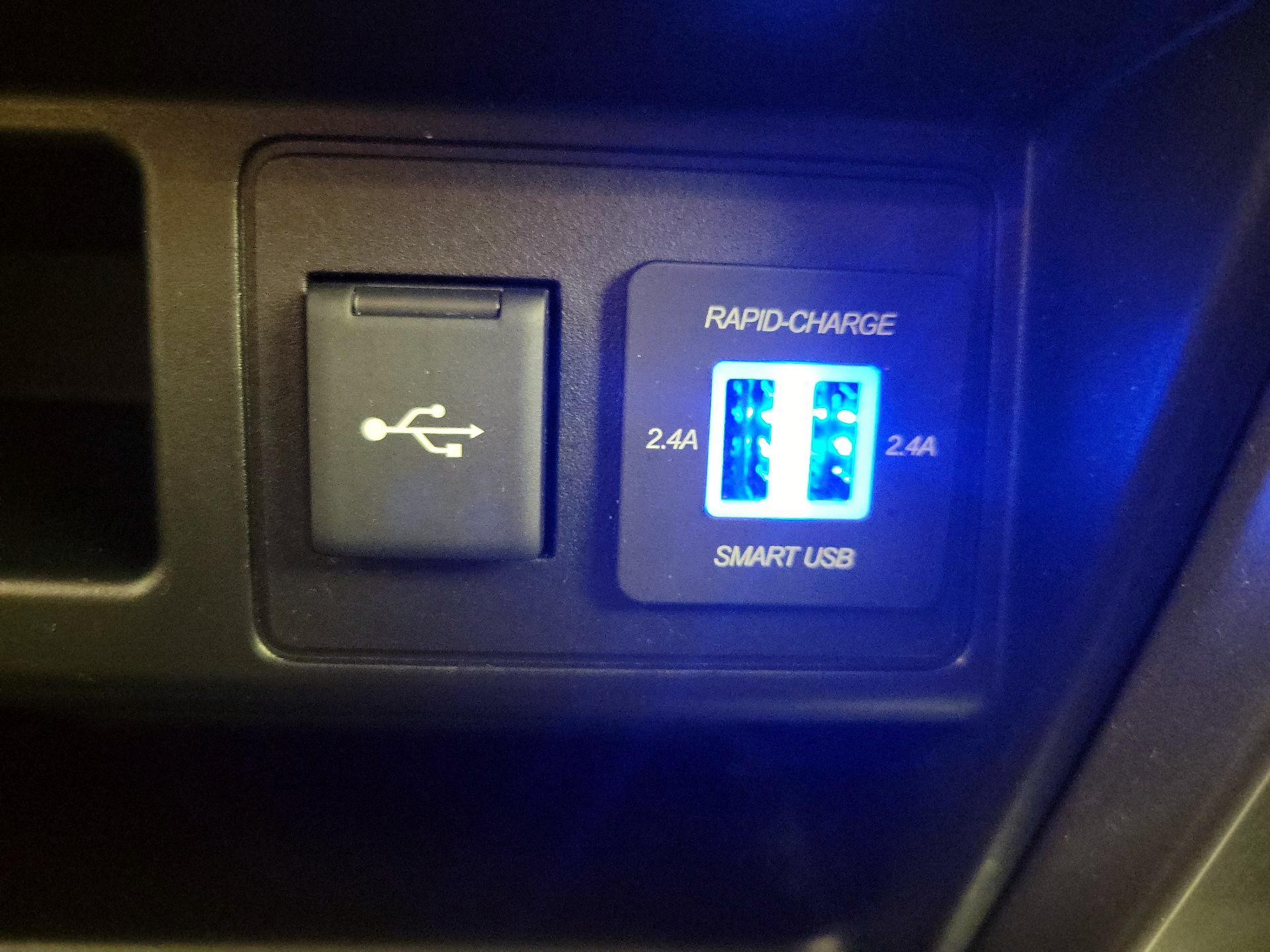 Thumbnail: 2020 Toyota 4Runner - 18