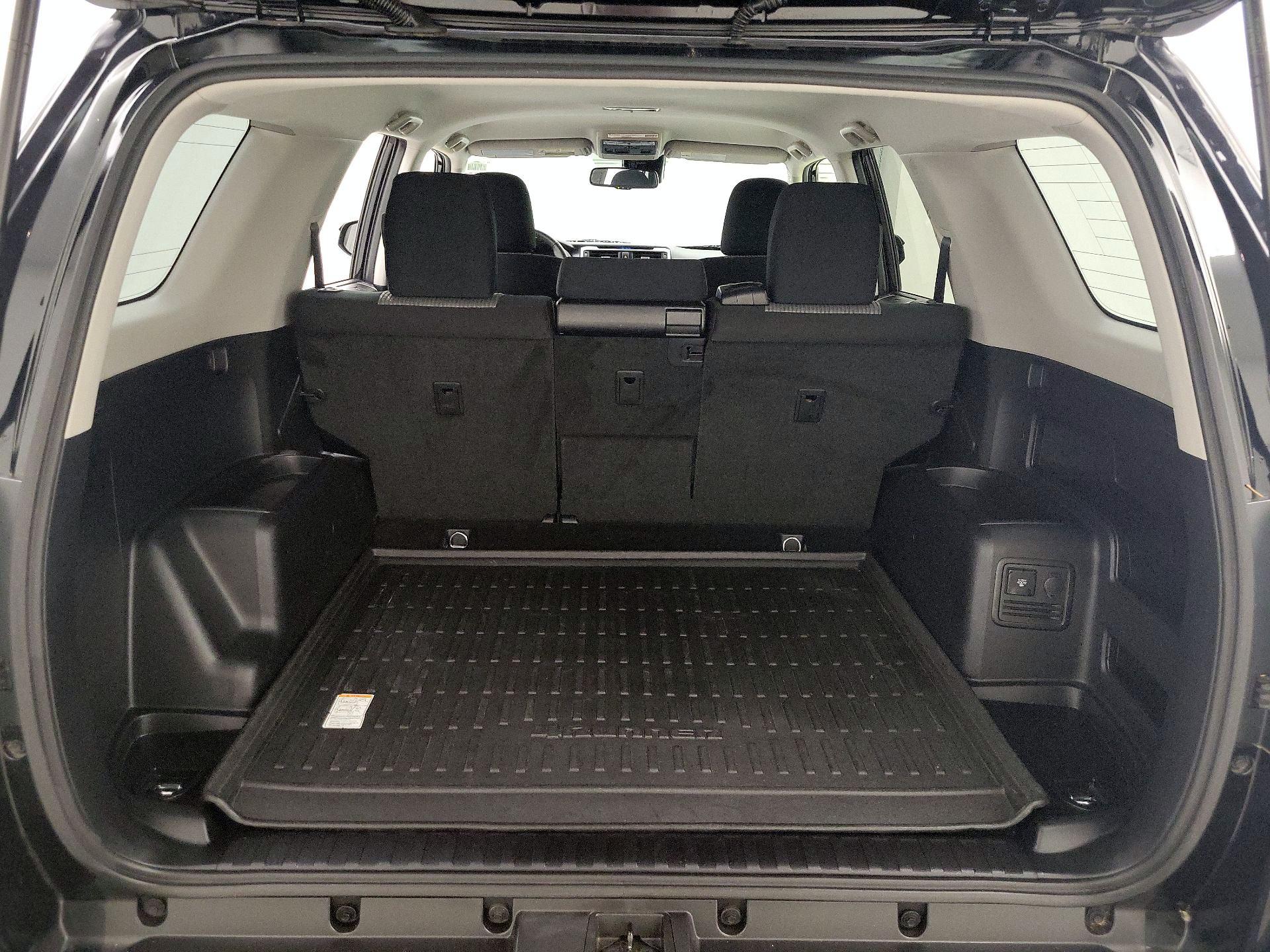 Thumbnail: 2020 Toyota 4Runner - 20