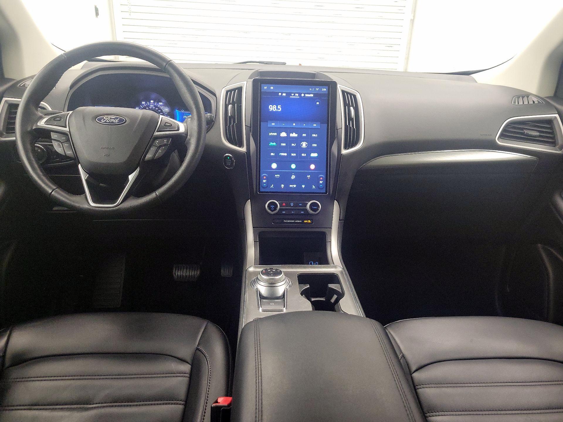 Thumbnail: 2022 Ford Edge - 9