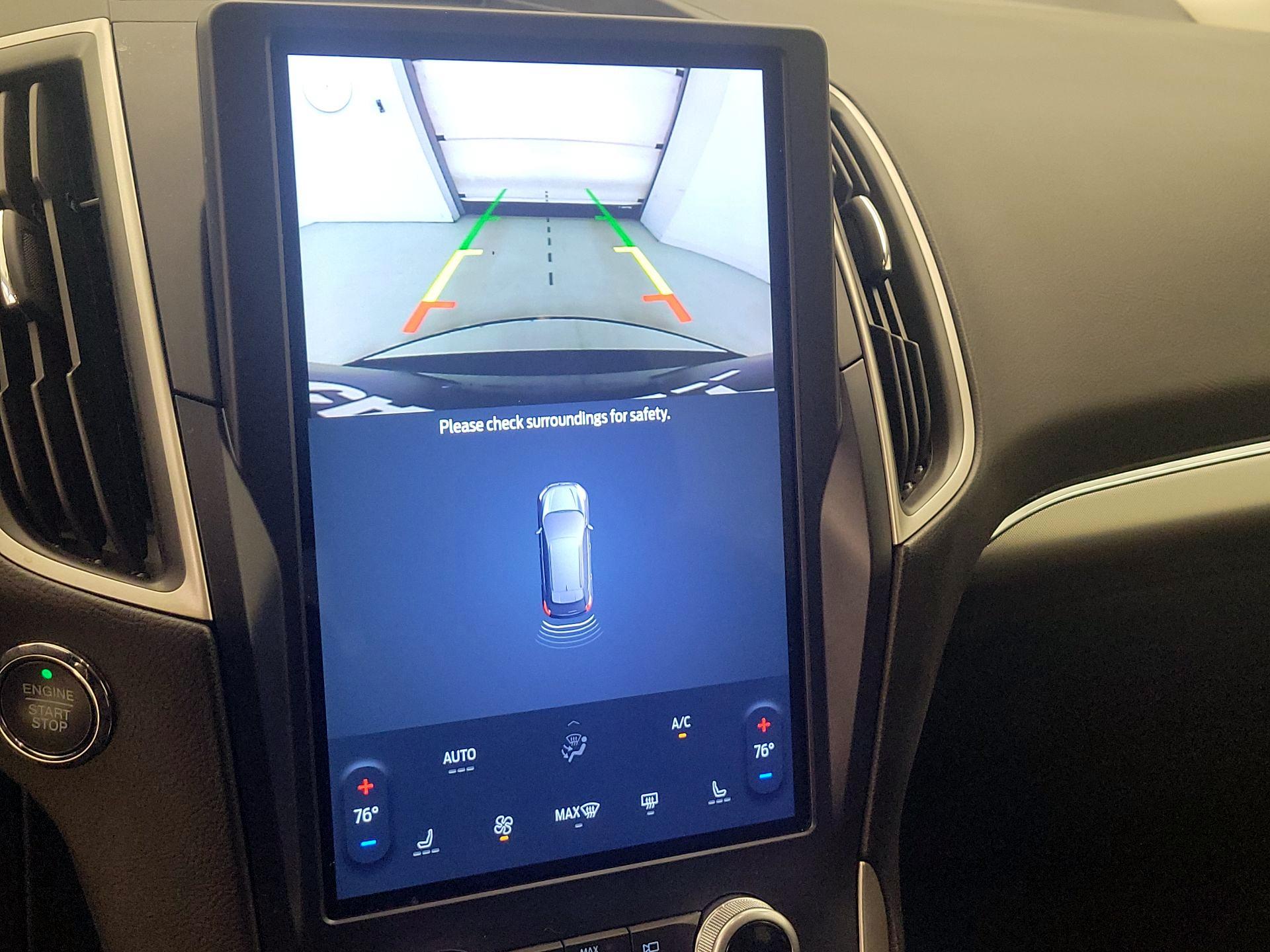 Thumbnail: 2022 Ford Edge - 14