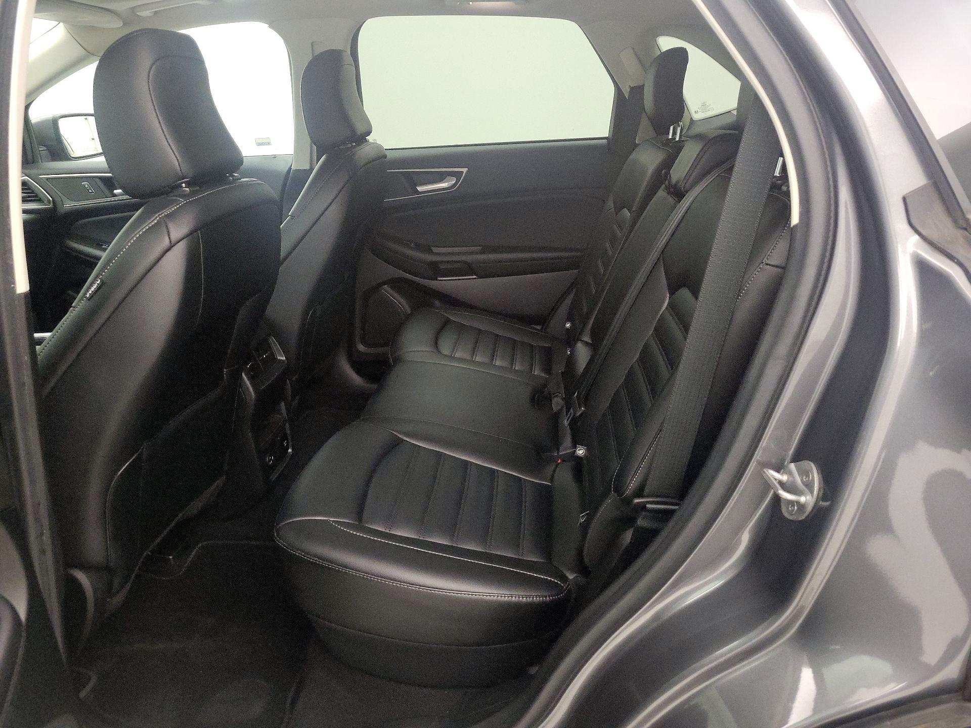 Thumbnail: 2022 Ford Edge - 20