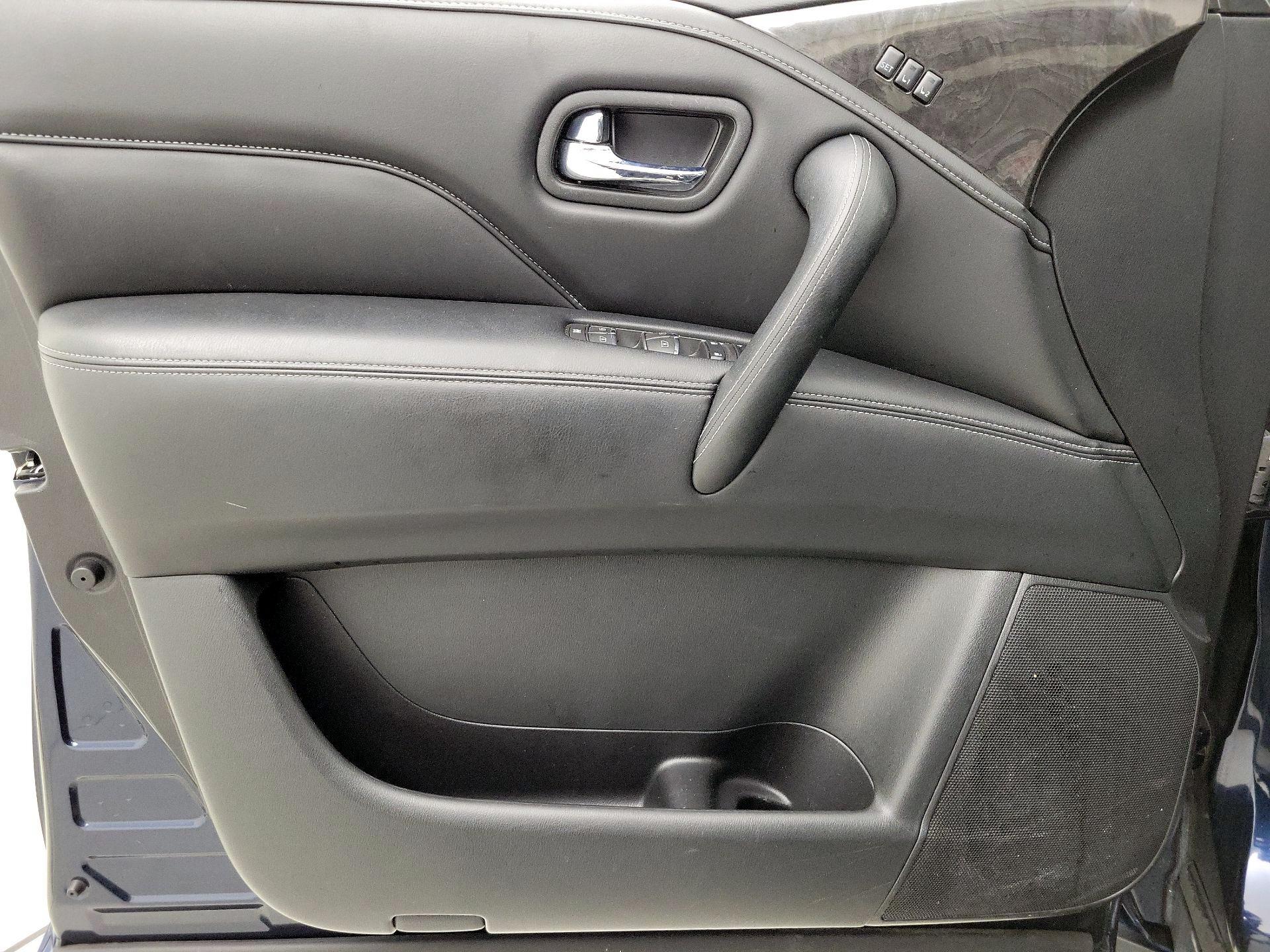 Thumbnail: 2024 INFINITI QX80 - 12