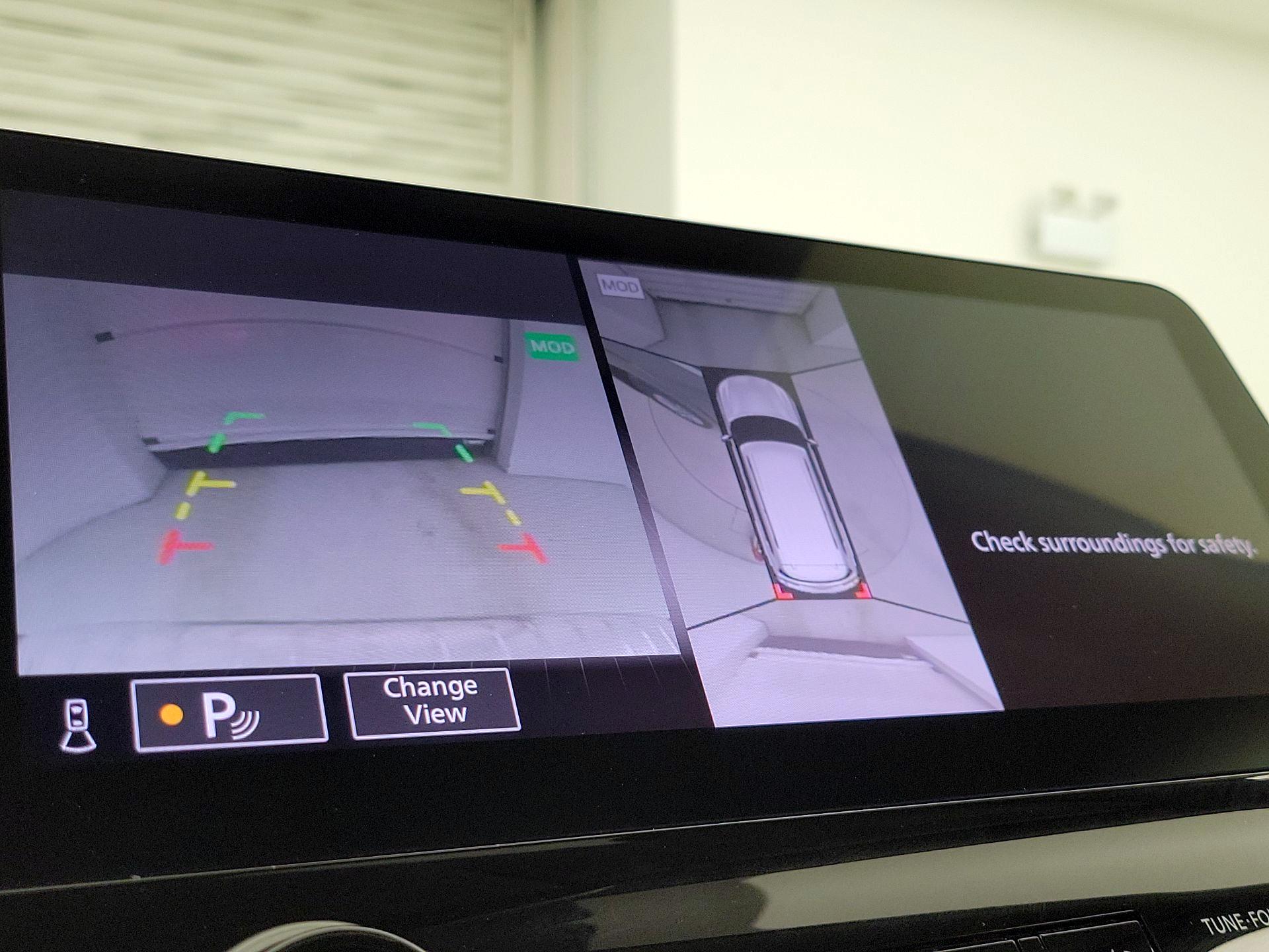 Thumbnail: 2024 INFINITI QX80 - 15