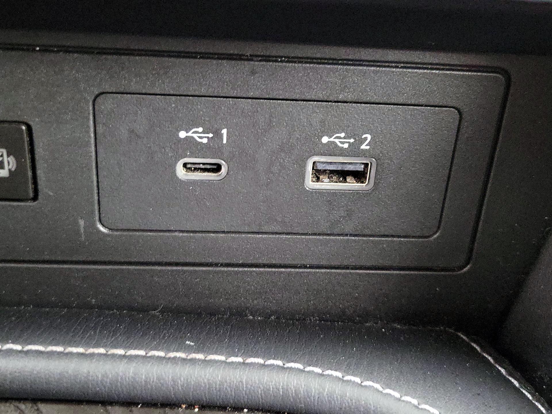 Thumbnail: 2024 INFINITI QX80 - 19