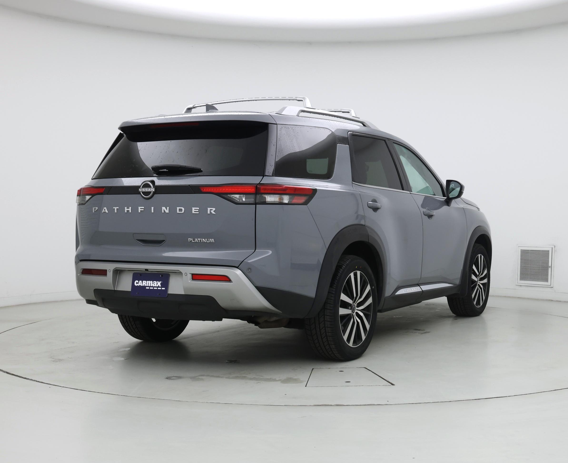 Thumbnail: 2023 Nissan Pathfinder - 8