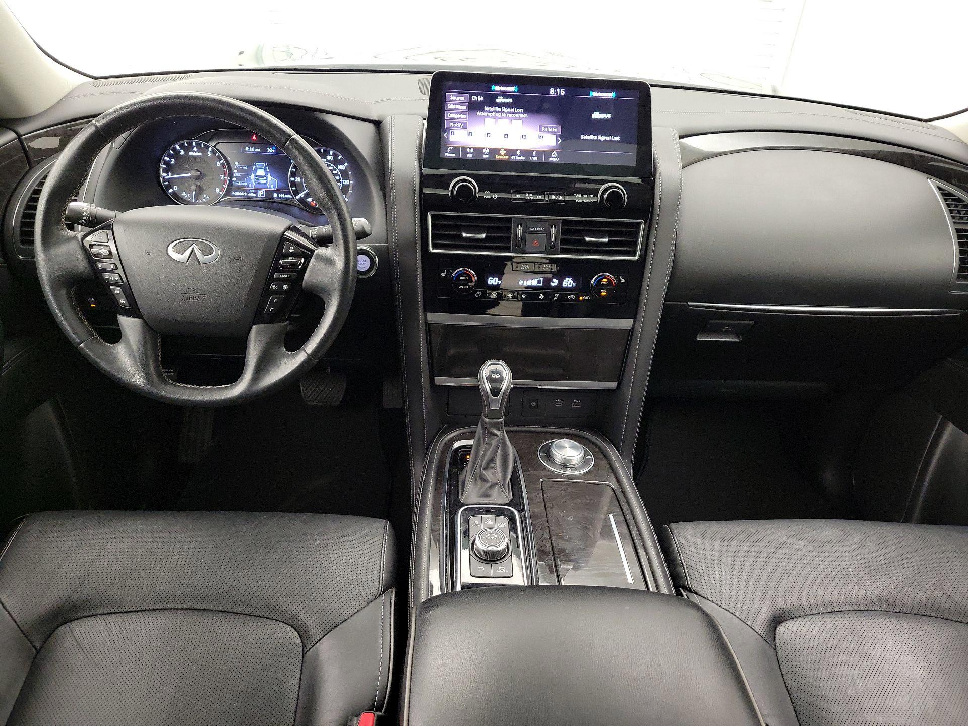 Thumbnail: 2024 INFINITI QX80 - 9