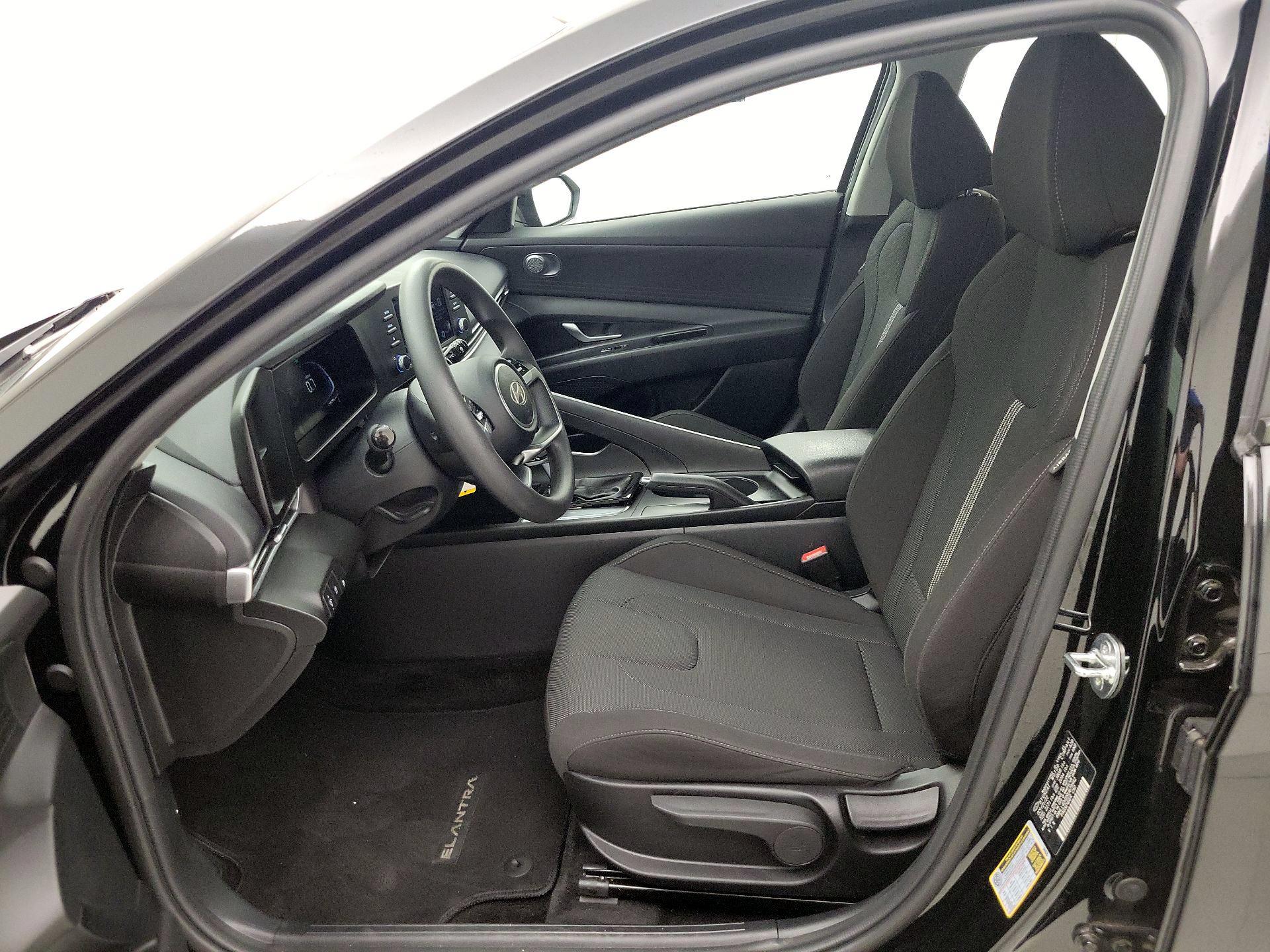 Thumbnail: 2024 Hyundai Elantra - 11