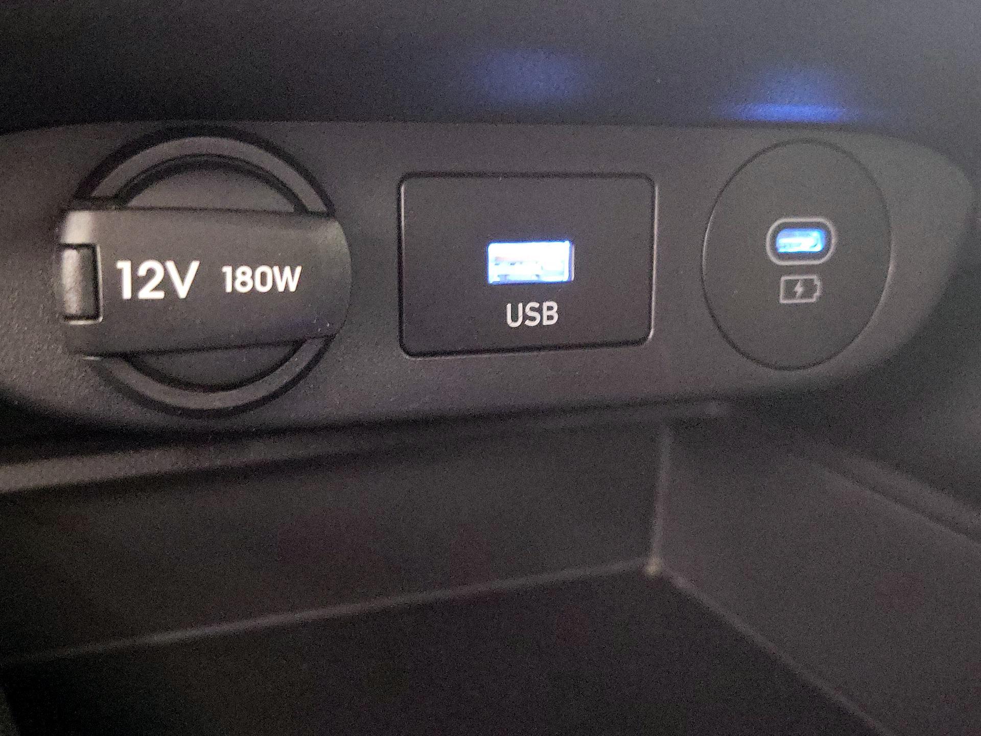 Thumbnail: 2024 Hyundai Elantra - 18