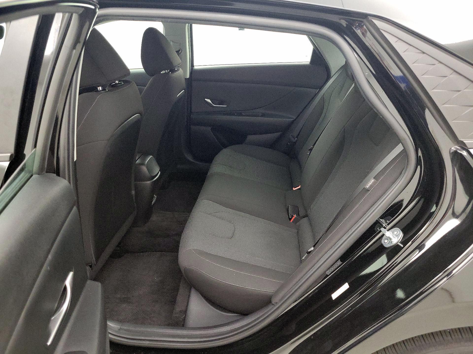 Thumbnail: 2024 Hyundai Elantra - 19