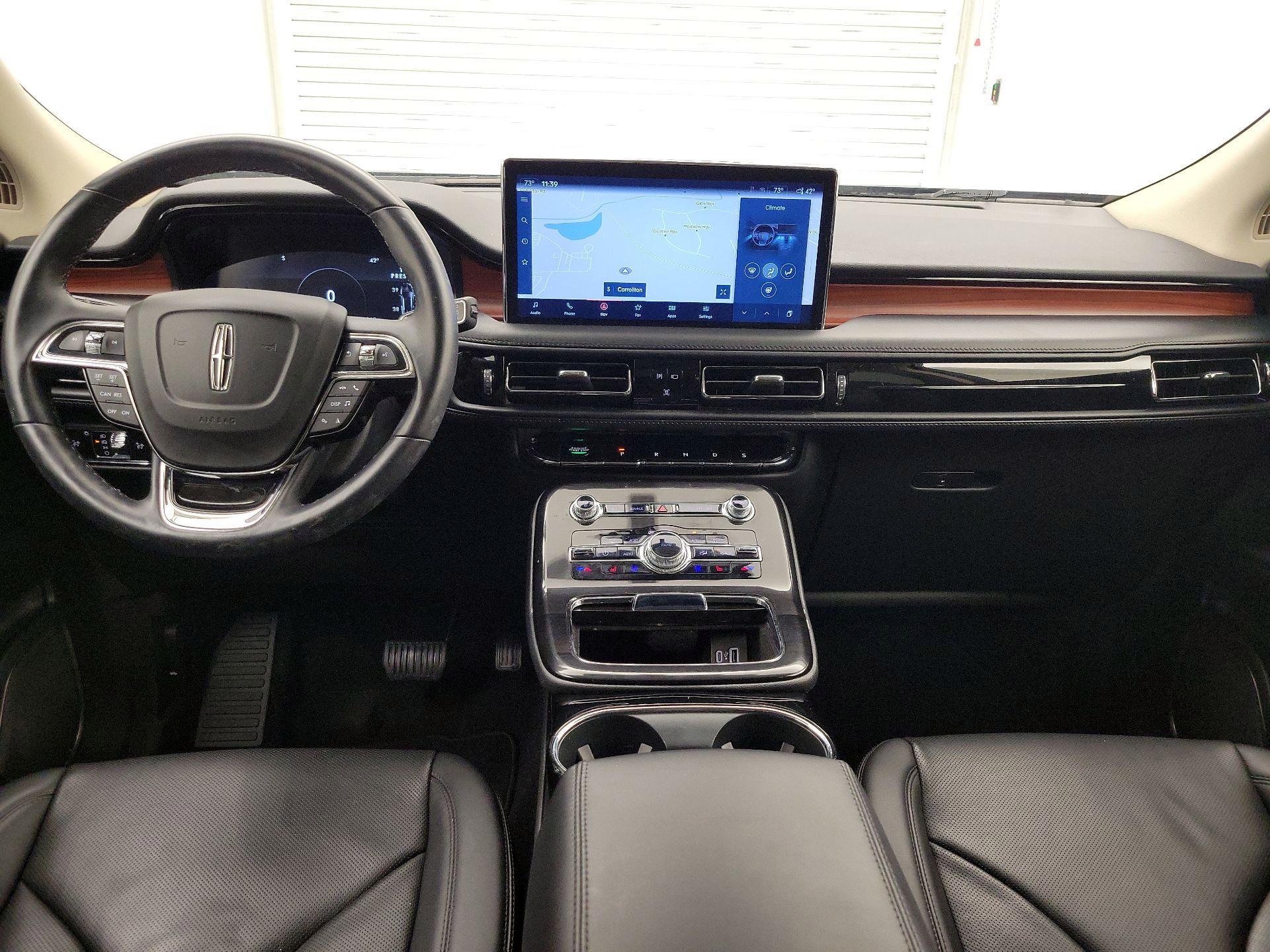 Thumbnail: 2023 Lincoln Nautilus - 9