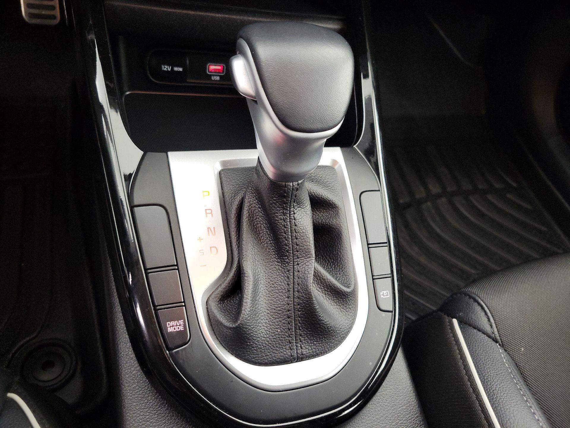 Thumbnail: 2023 Kia Forte - 18