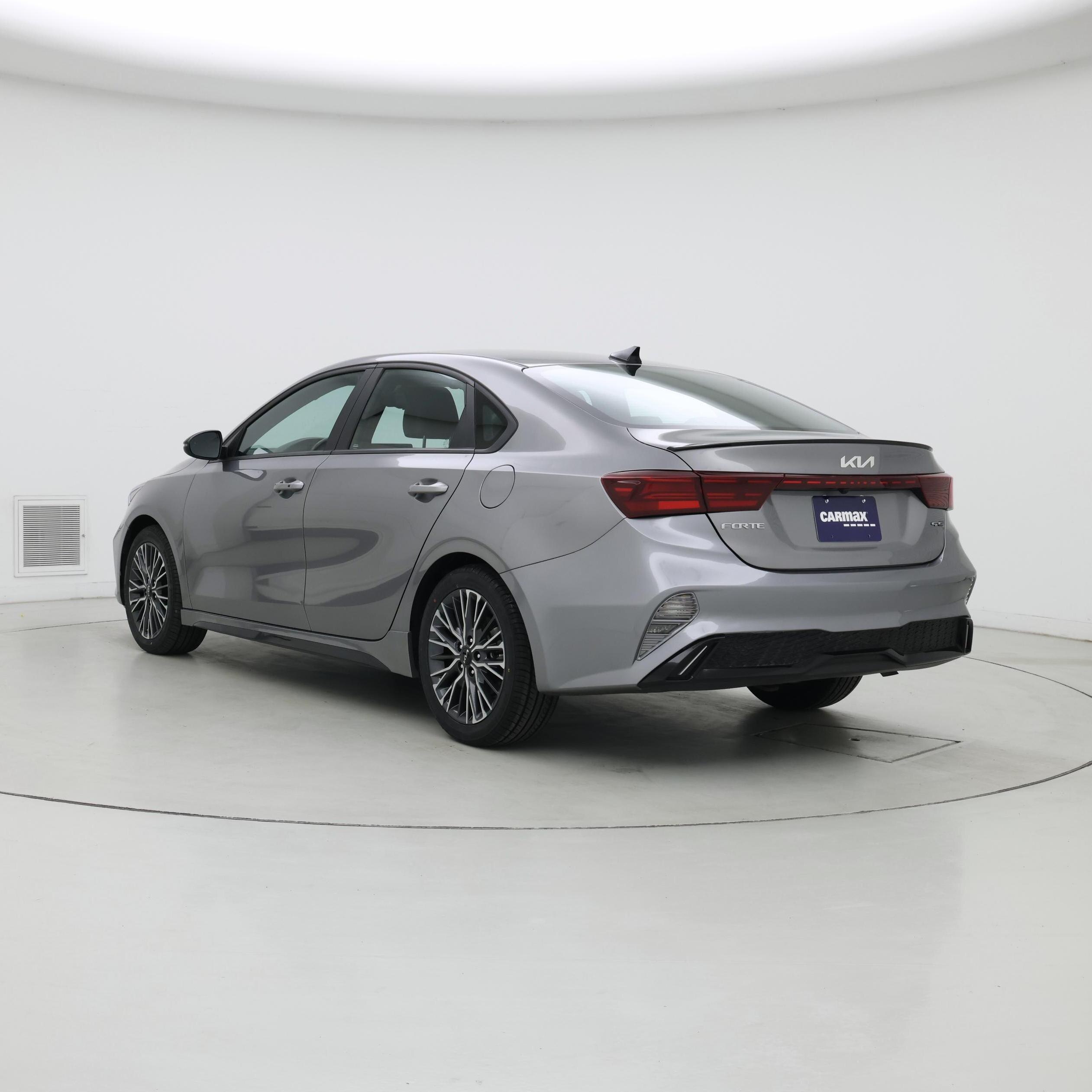 Thumbnail: 2023 Kia Forte - 2