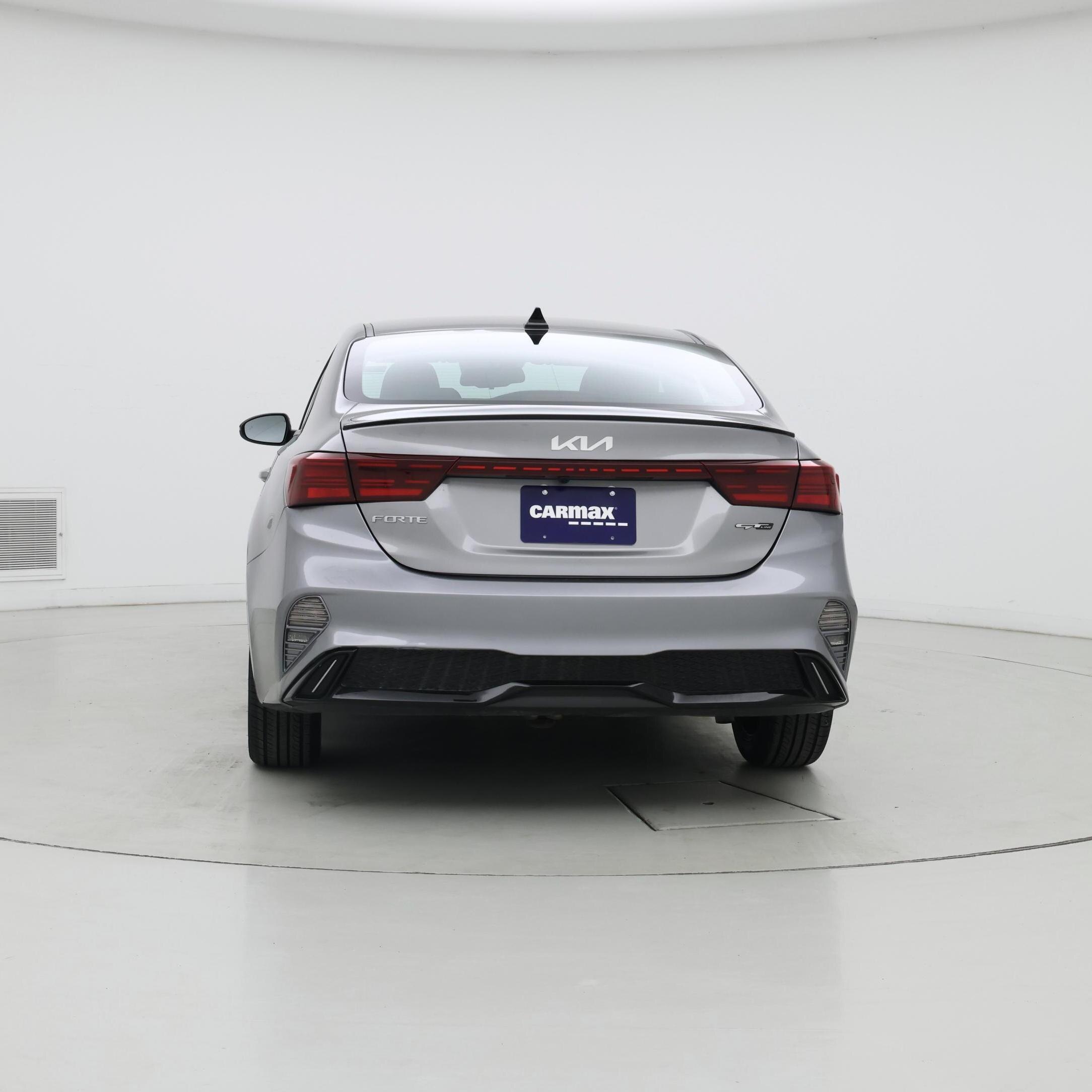 Thumbnail: 2023 Kia Forte - 6