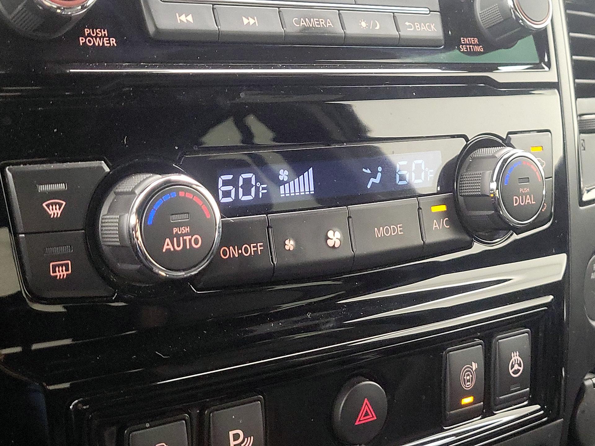 Thumbnail: 2021 Nissan Titan - 16