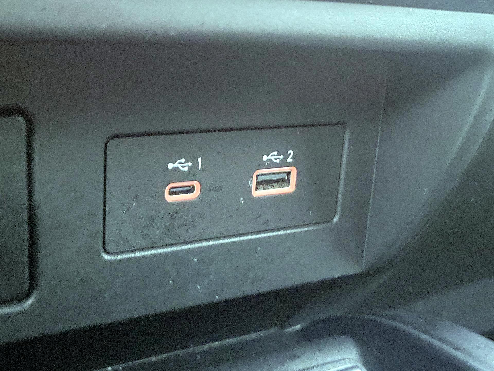 Thumbnail: 2021 Nissan Titan - 18