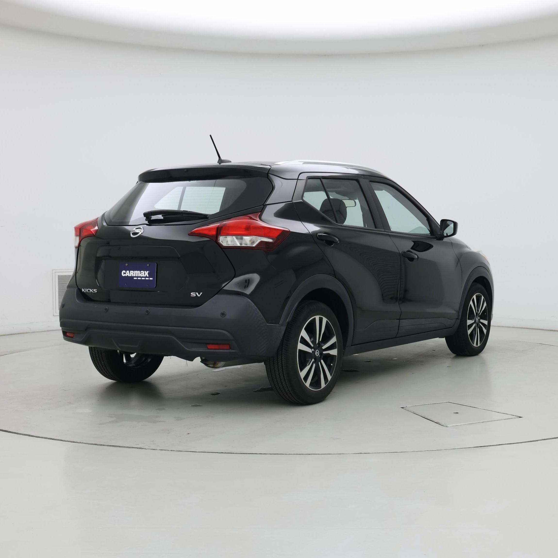 Thumbnail: 2020 Nissan Kicks - 8
