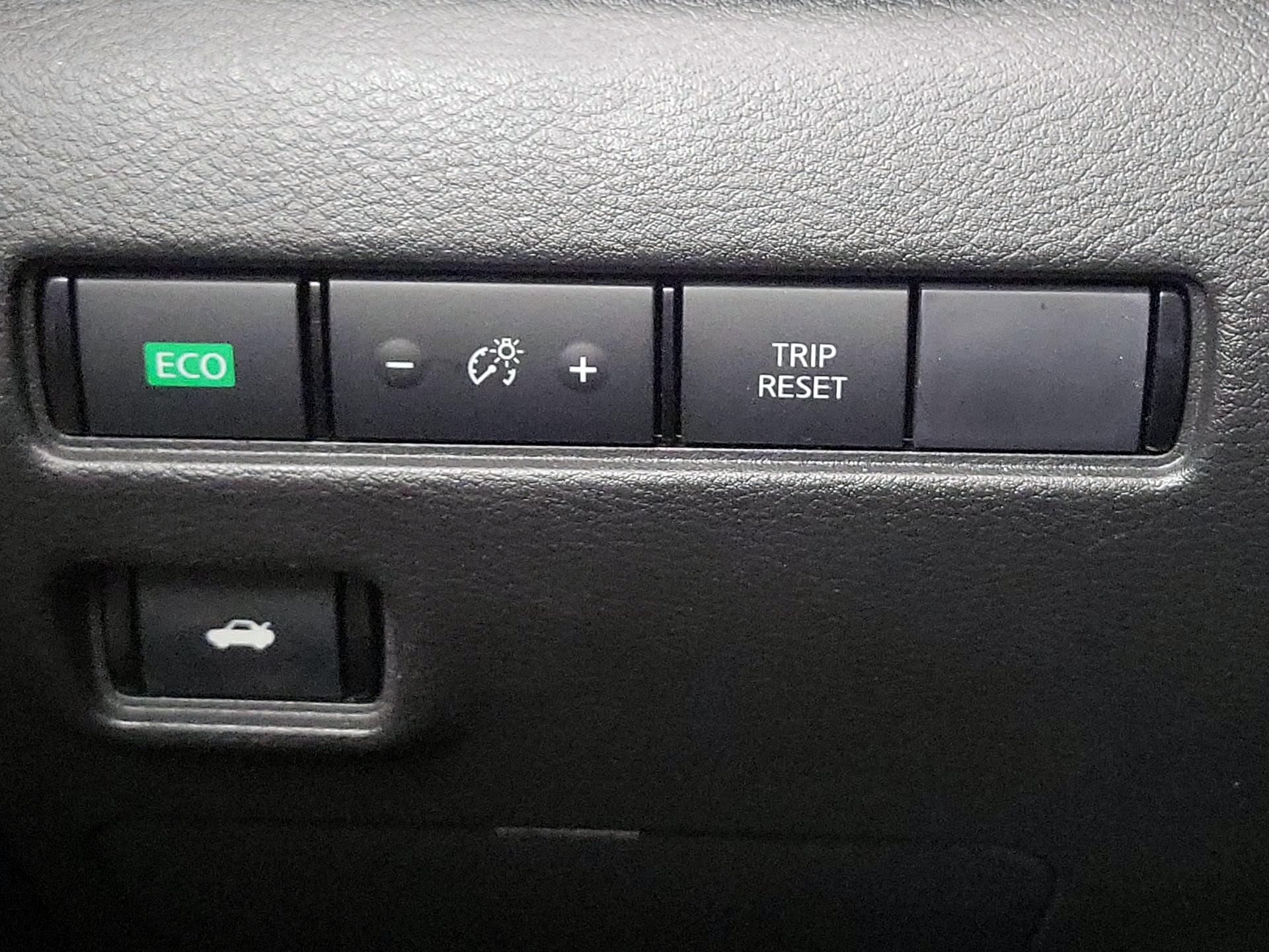 Thumbnail: 2023 Nissan Sentra - 13