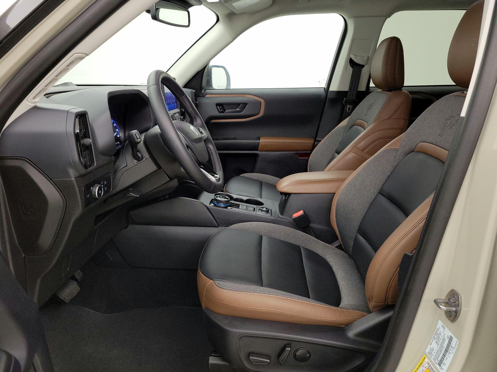 Thumbnail: 2024 Ford Bronco Sport - 11