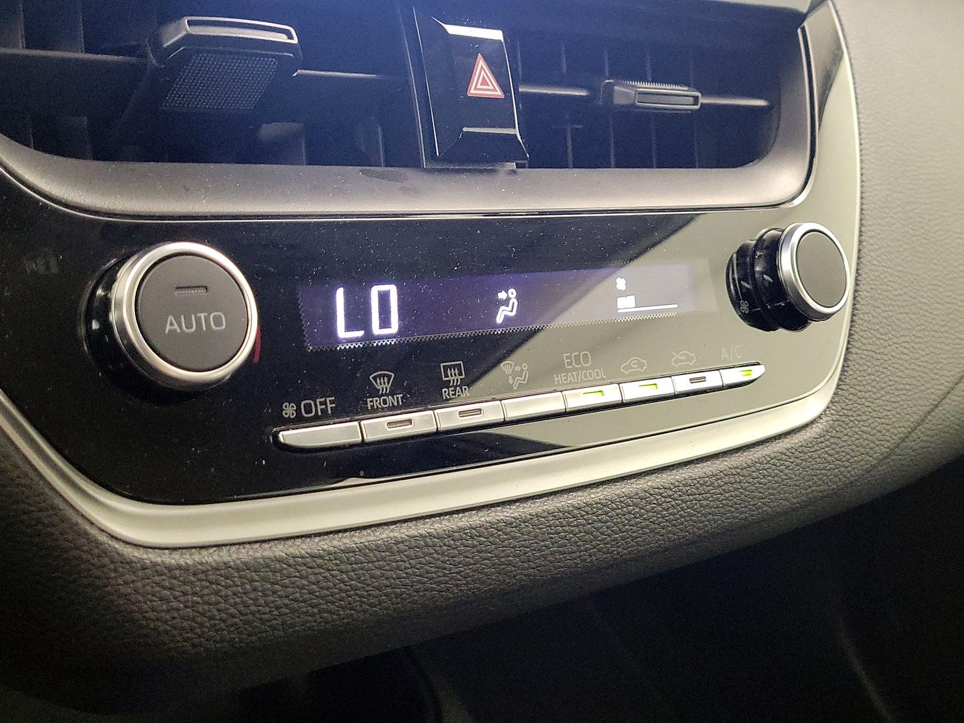 Thumbnail: 2024 Toyota Corolla - 16