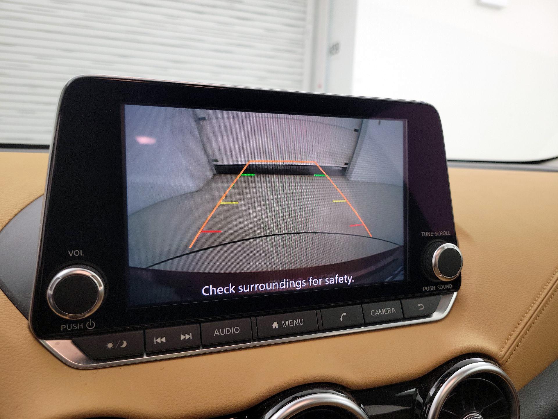 Thumbnail: 2020 Nissan Sentra - 14