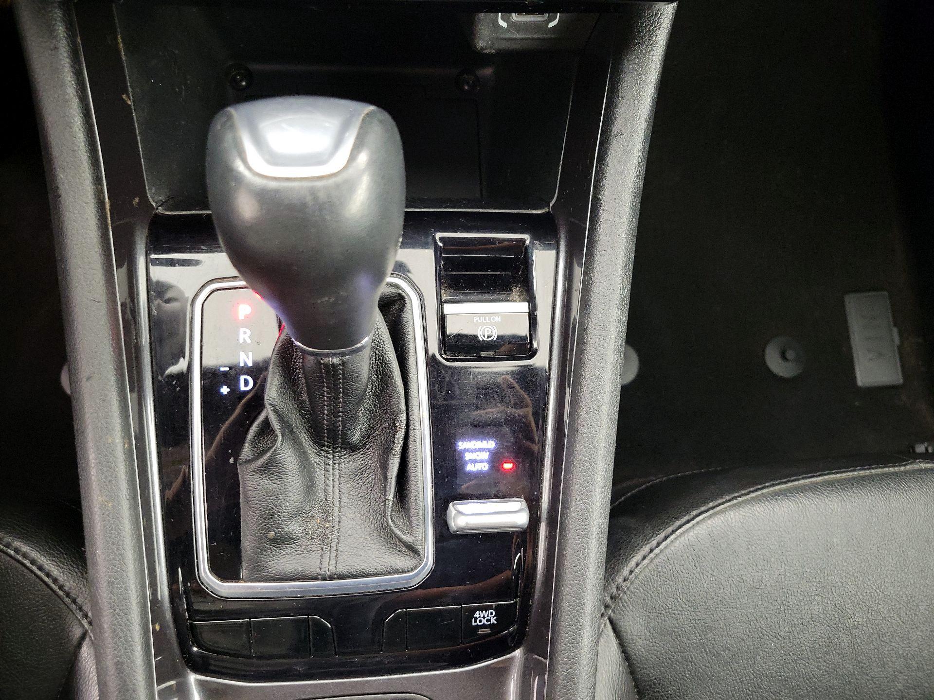 Thumbnail: 2023 Jeep Compass - 17