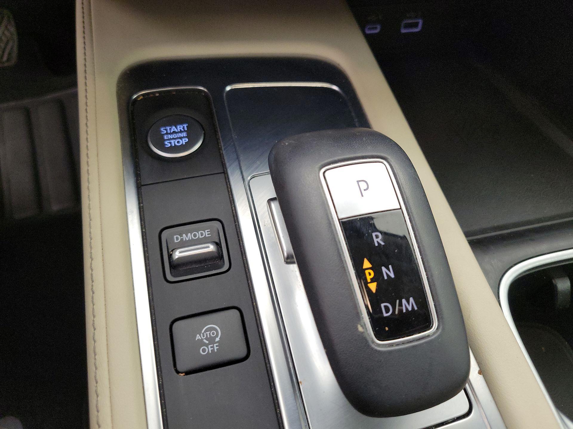 Thumbnail: 2023 INFINITI QX60 - 17